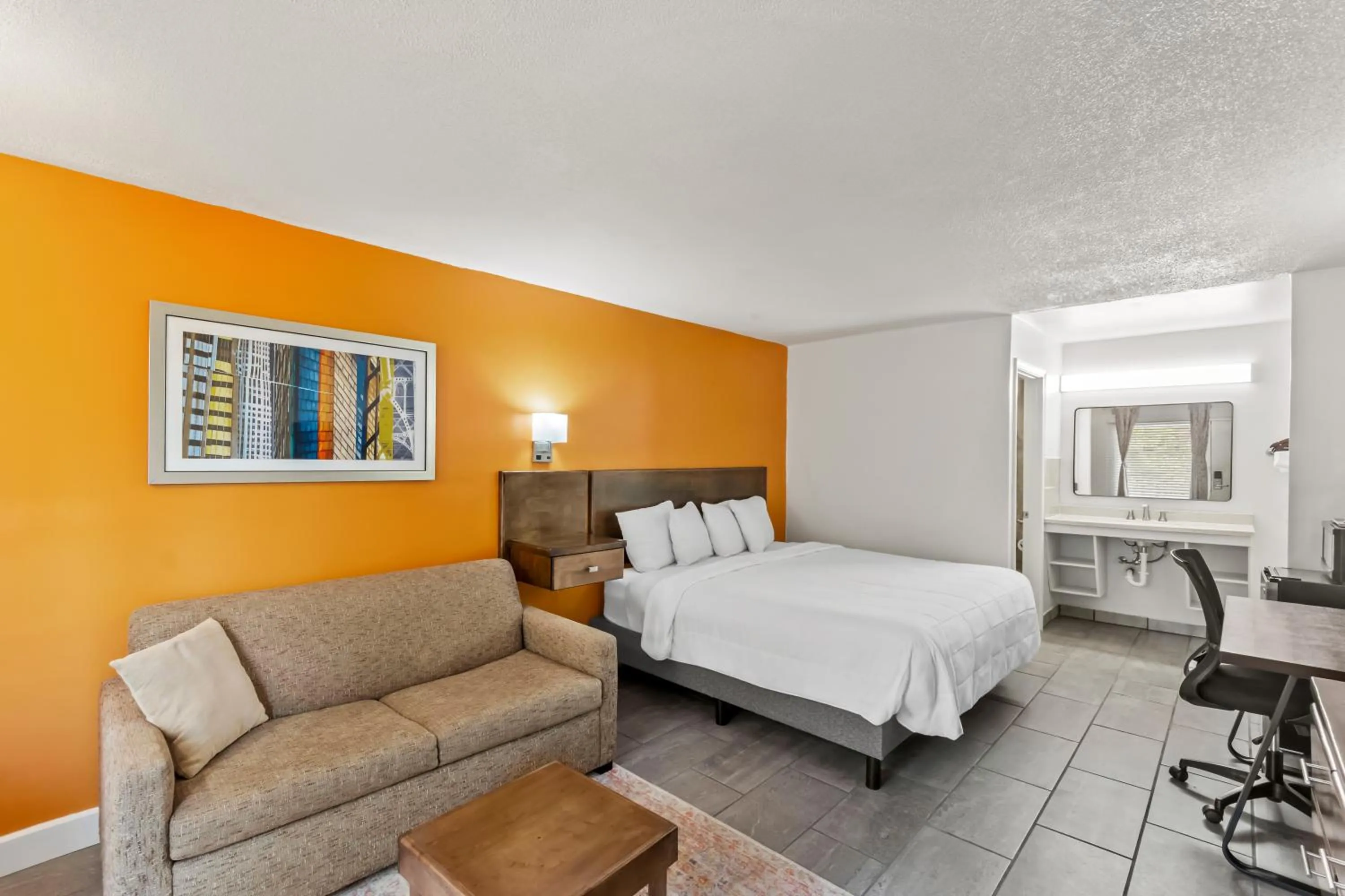 King Room in Americas Best Value Inn & Suites Williamstown