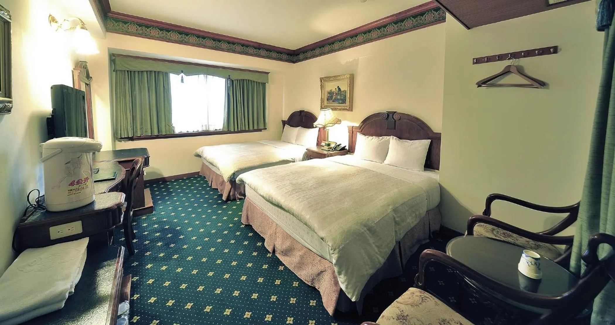 Standard Quadruple Room in KaRo Hotel