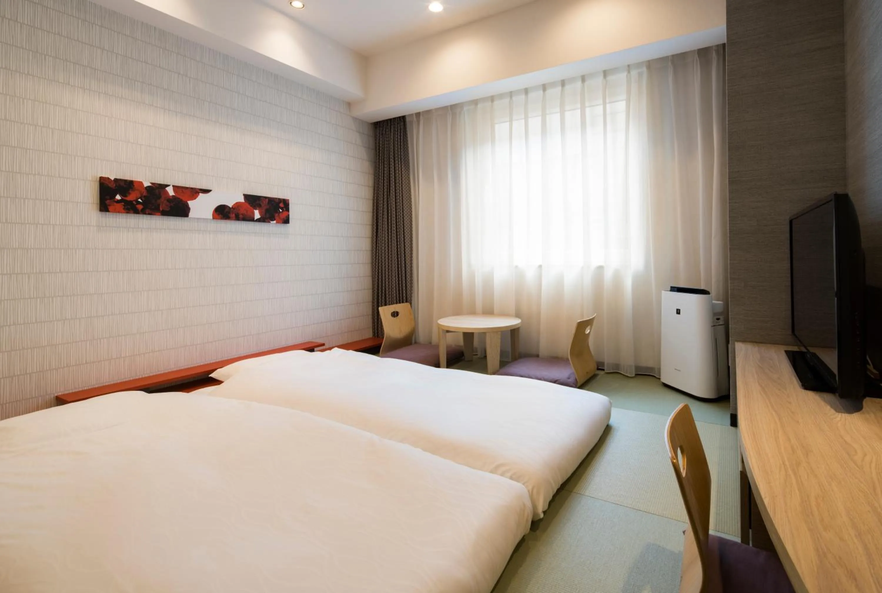 Standard Twin Room with Tatami Area - Non-Smoking in Hotel Torifito Otaru Canal