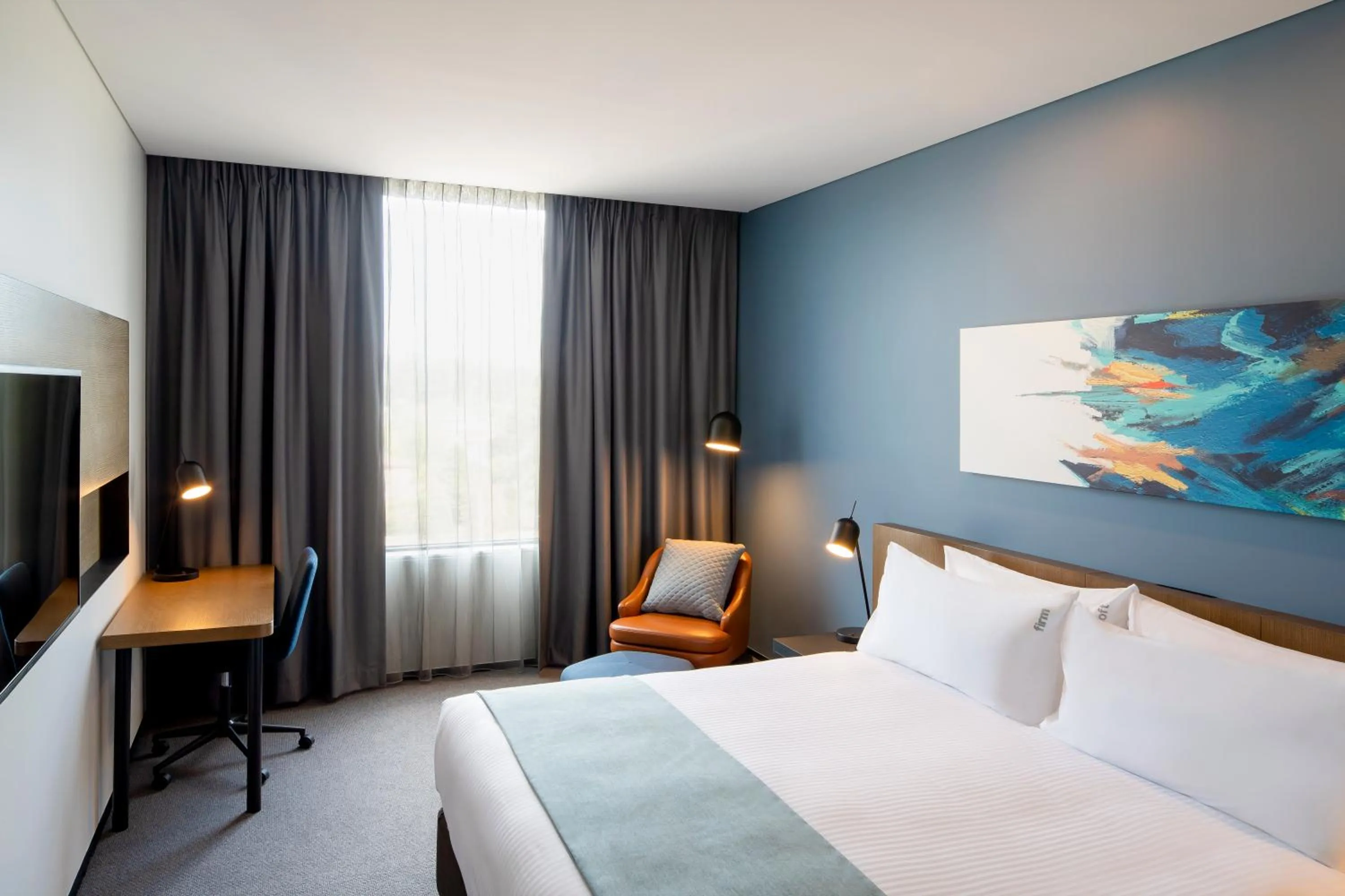 Premium King Room in Holiday Inn Sydney St Marys by IHG