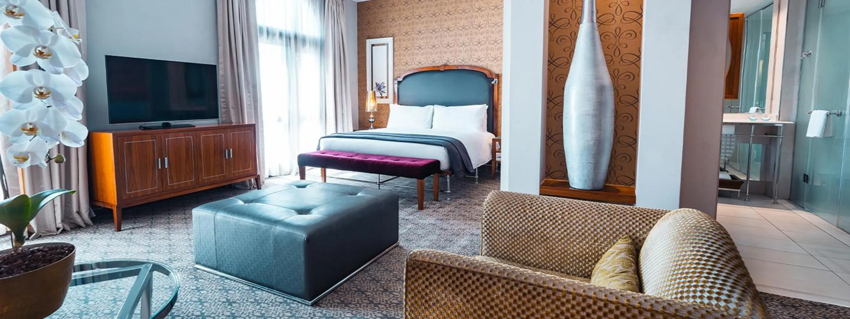 Suite in Pivot Hotel Montecasino