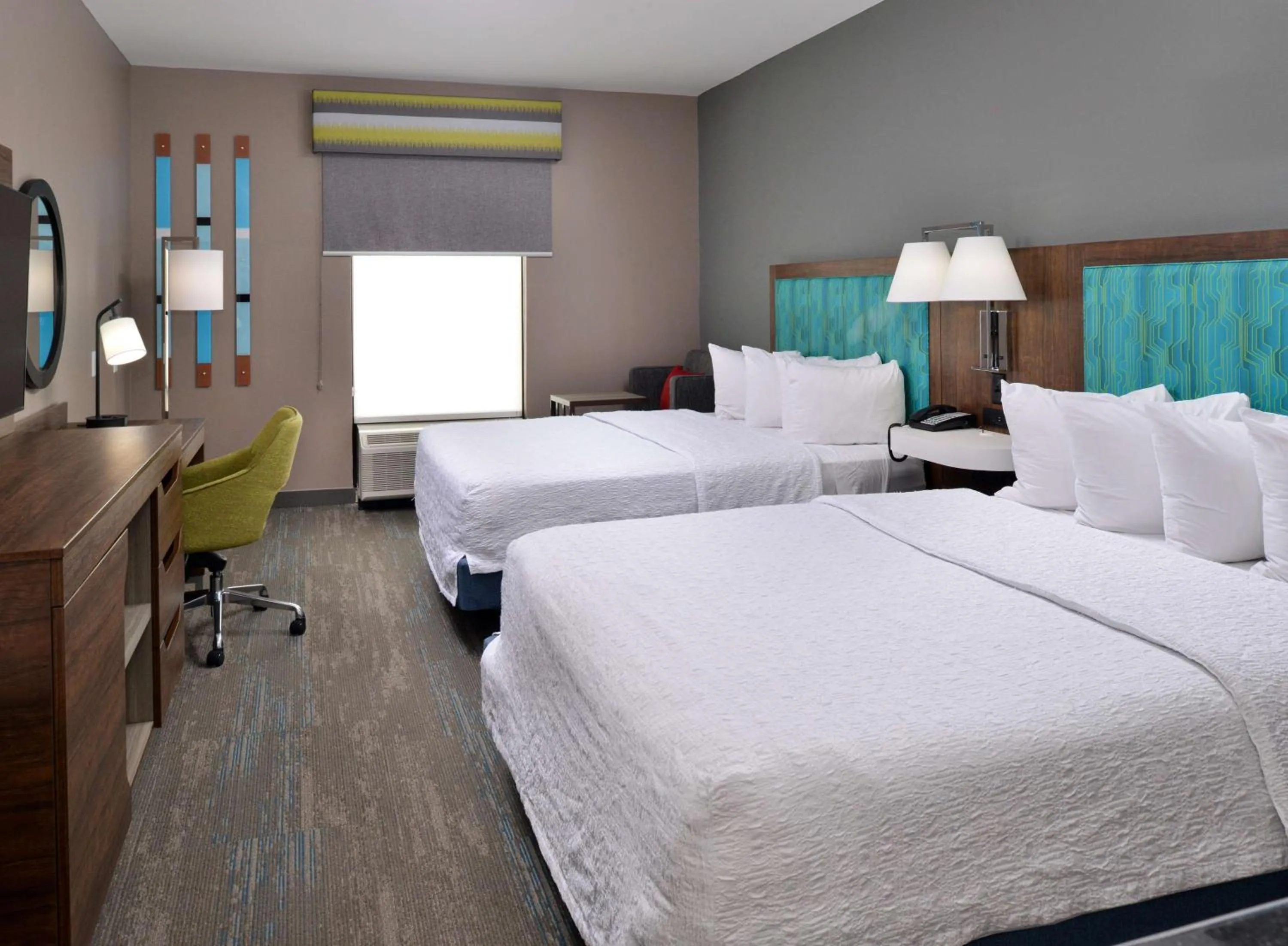 Queen Room with Two Queen Beds in Hampton Inn Laplace