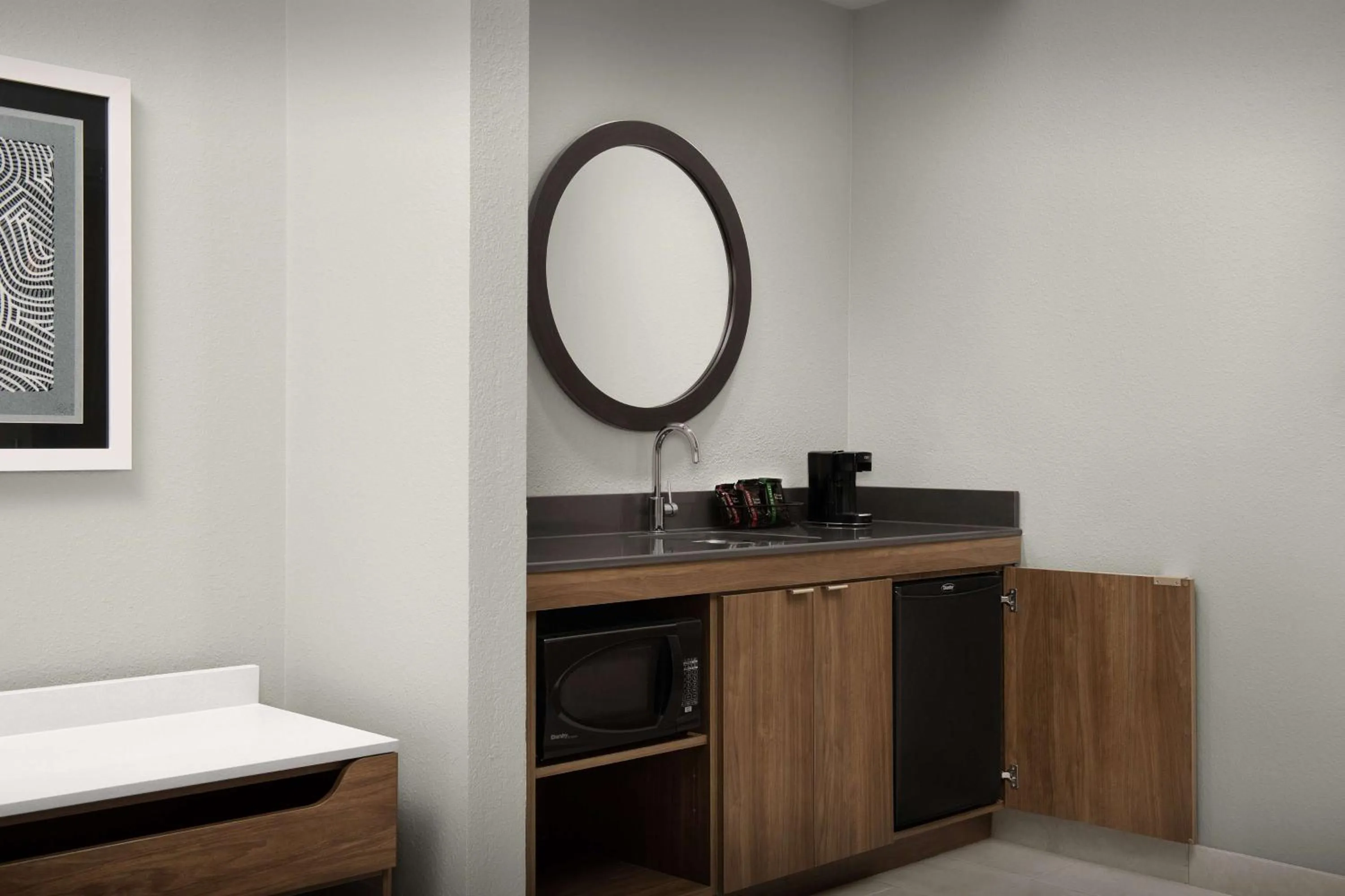 King Studio Suite - Non-Smoking in Hampton Inn & Suites Paso Robles