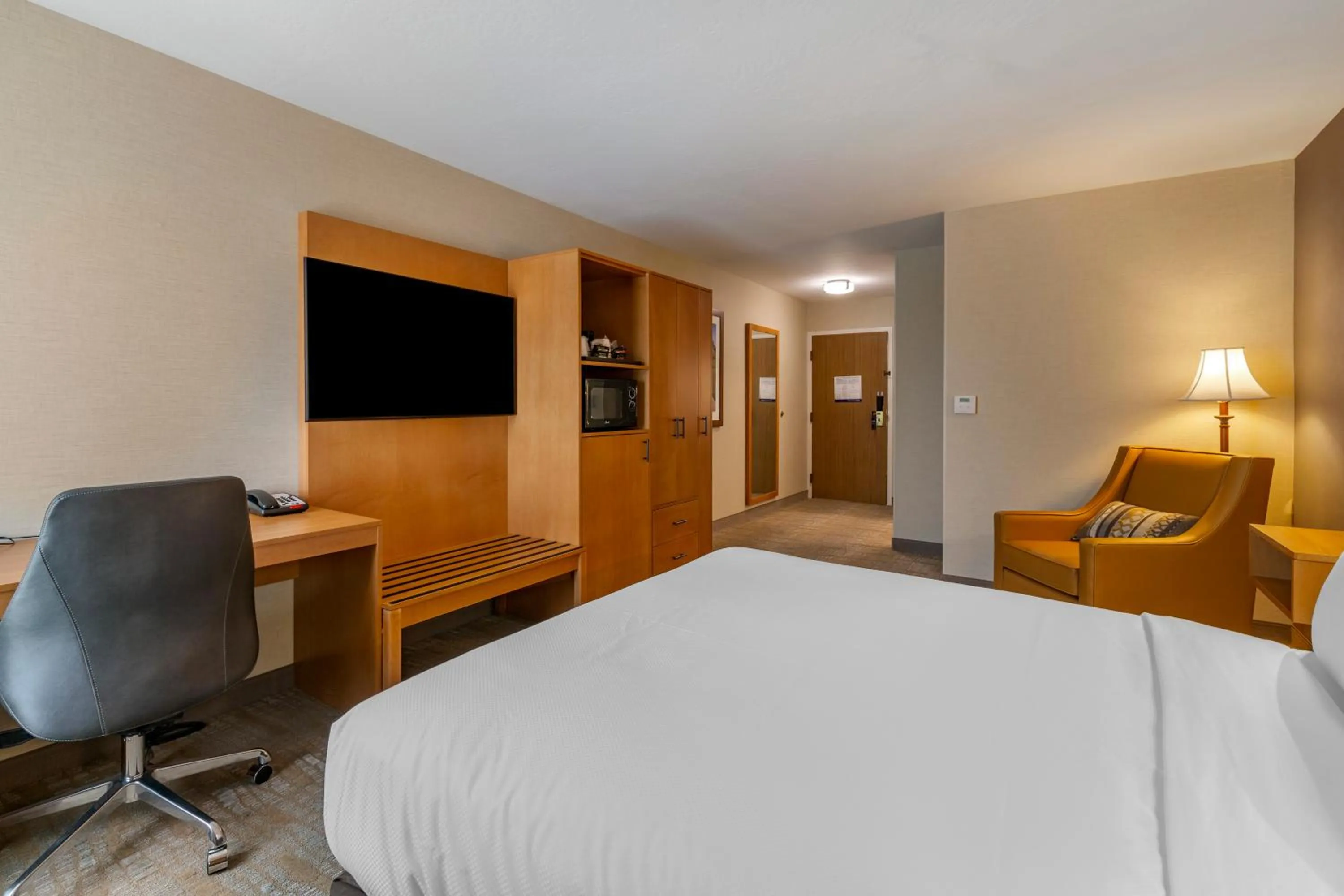 Queen Room - Accessible/Non Smoking in Comfort Inn Missoula Airport