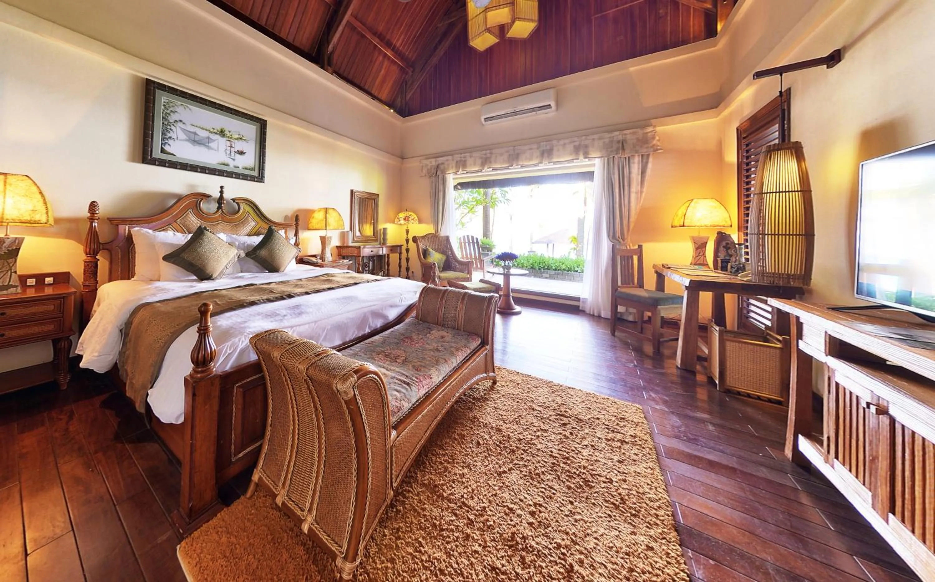 Two-Bedroom Villa in Sun Spa Resort & Villa
