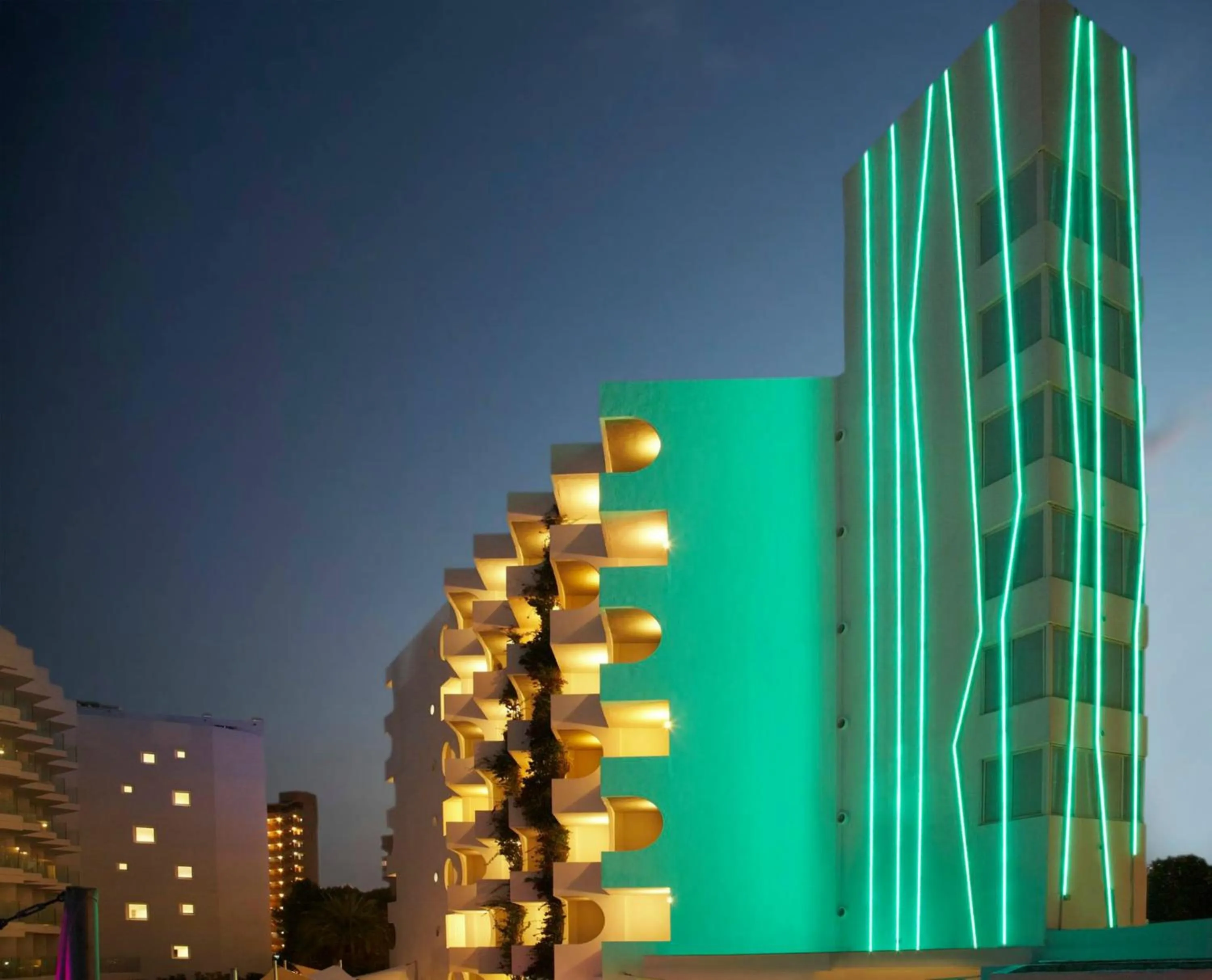 Triple Room in BG Pamplona