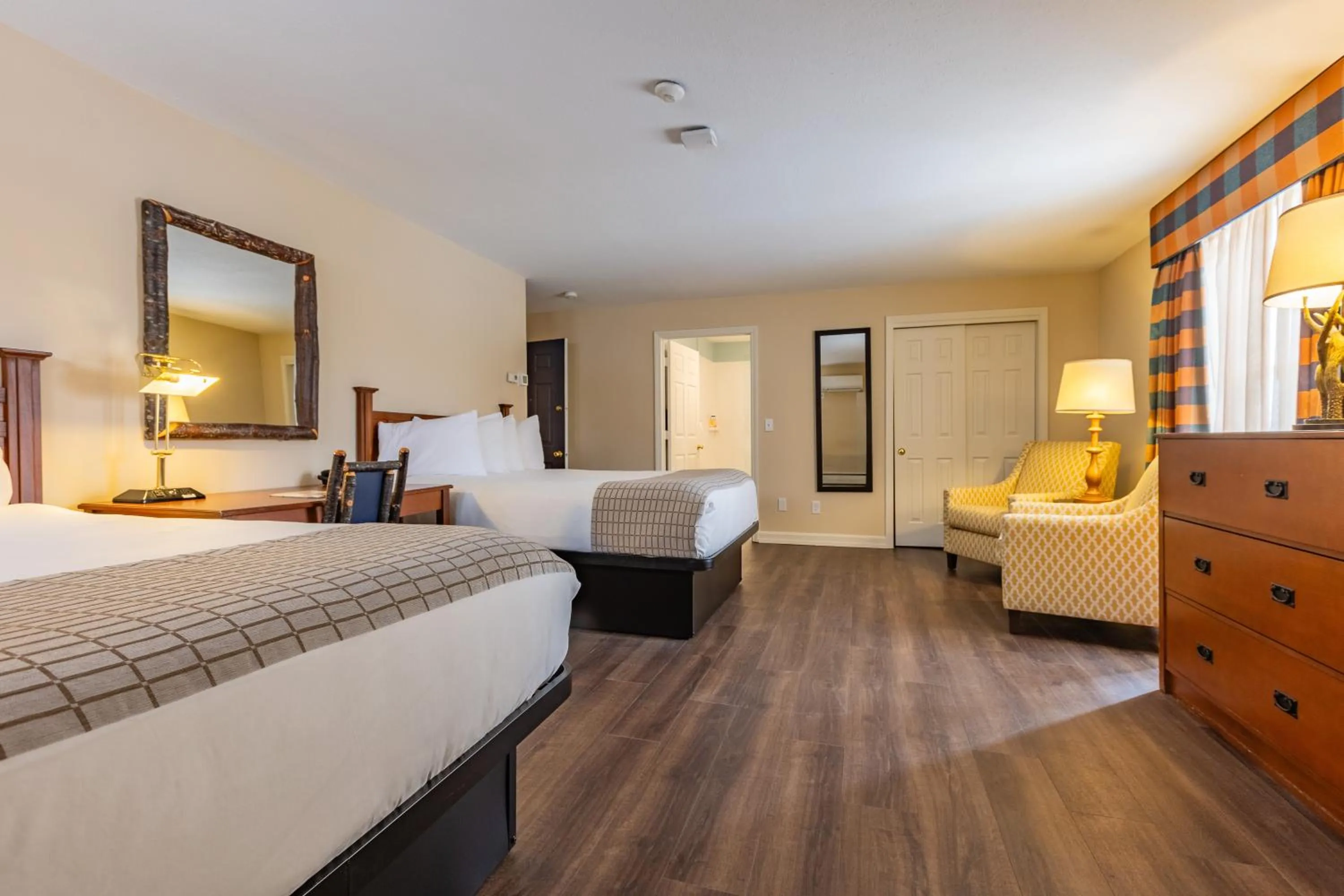 Double Room with Lake View in Wolfeboro Inn