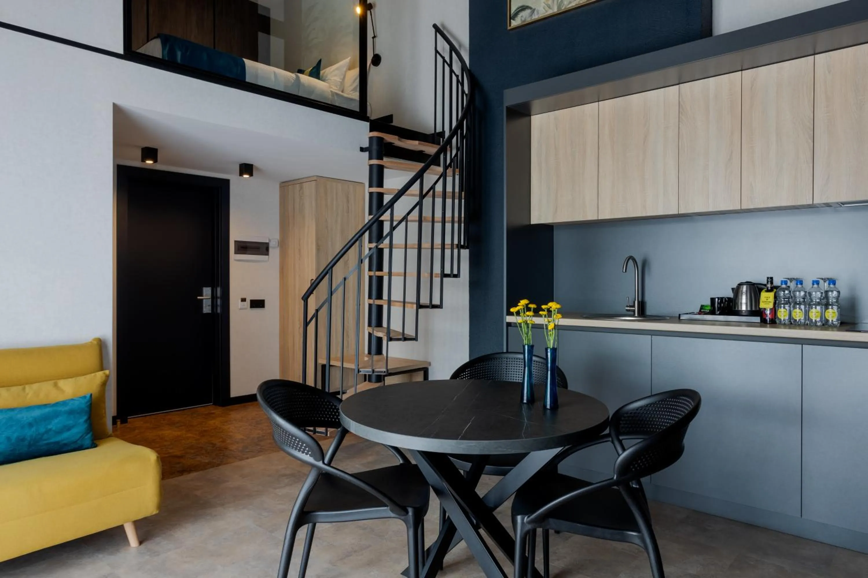 Two-Bedroom Deluxe Apartment with Garden View in Tulip Residence & Spa Hotel