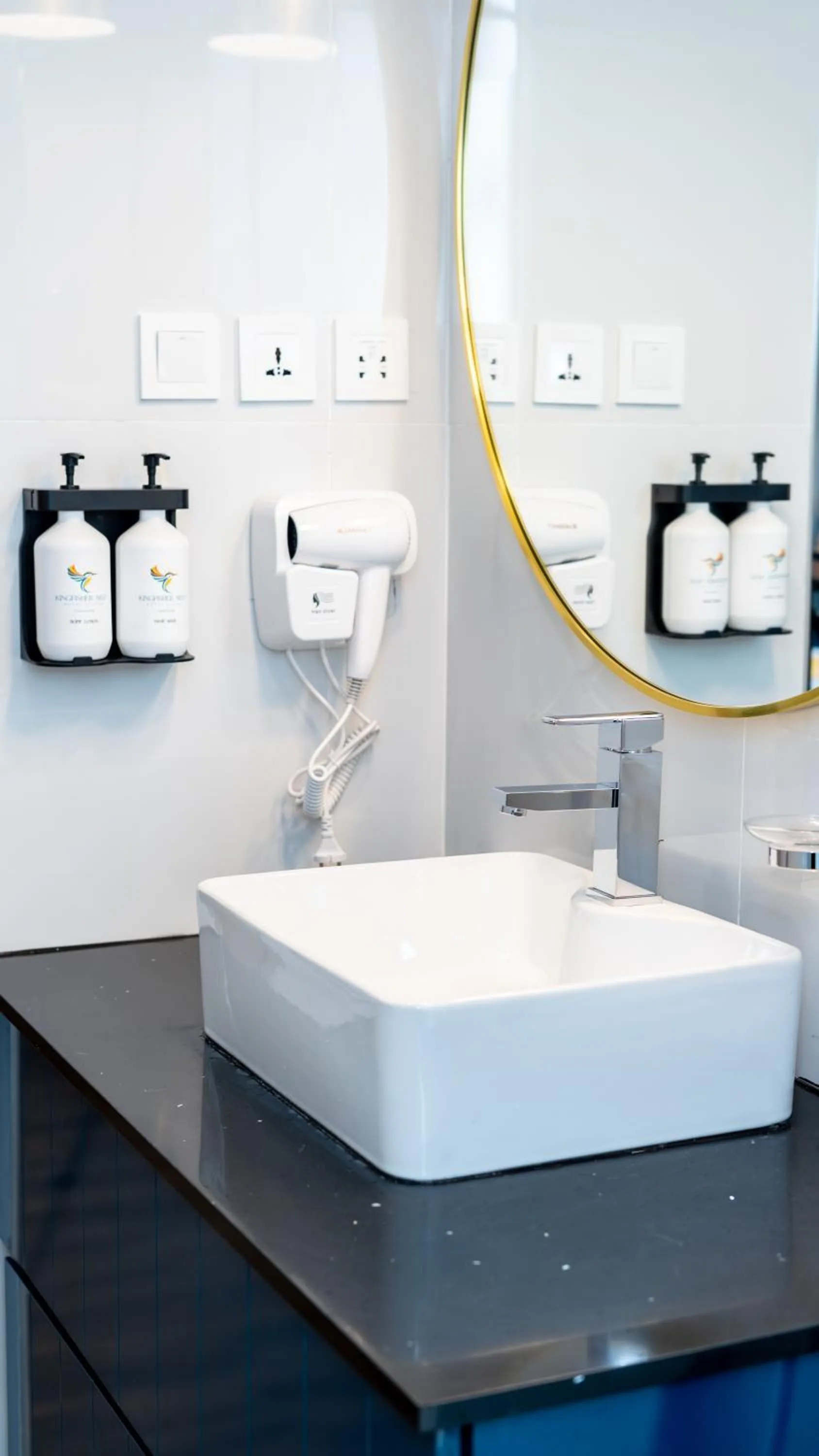 Nest Luxe in Kingfisher Nest Hotel Suites- Westlands, Near Sarit Center