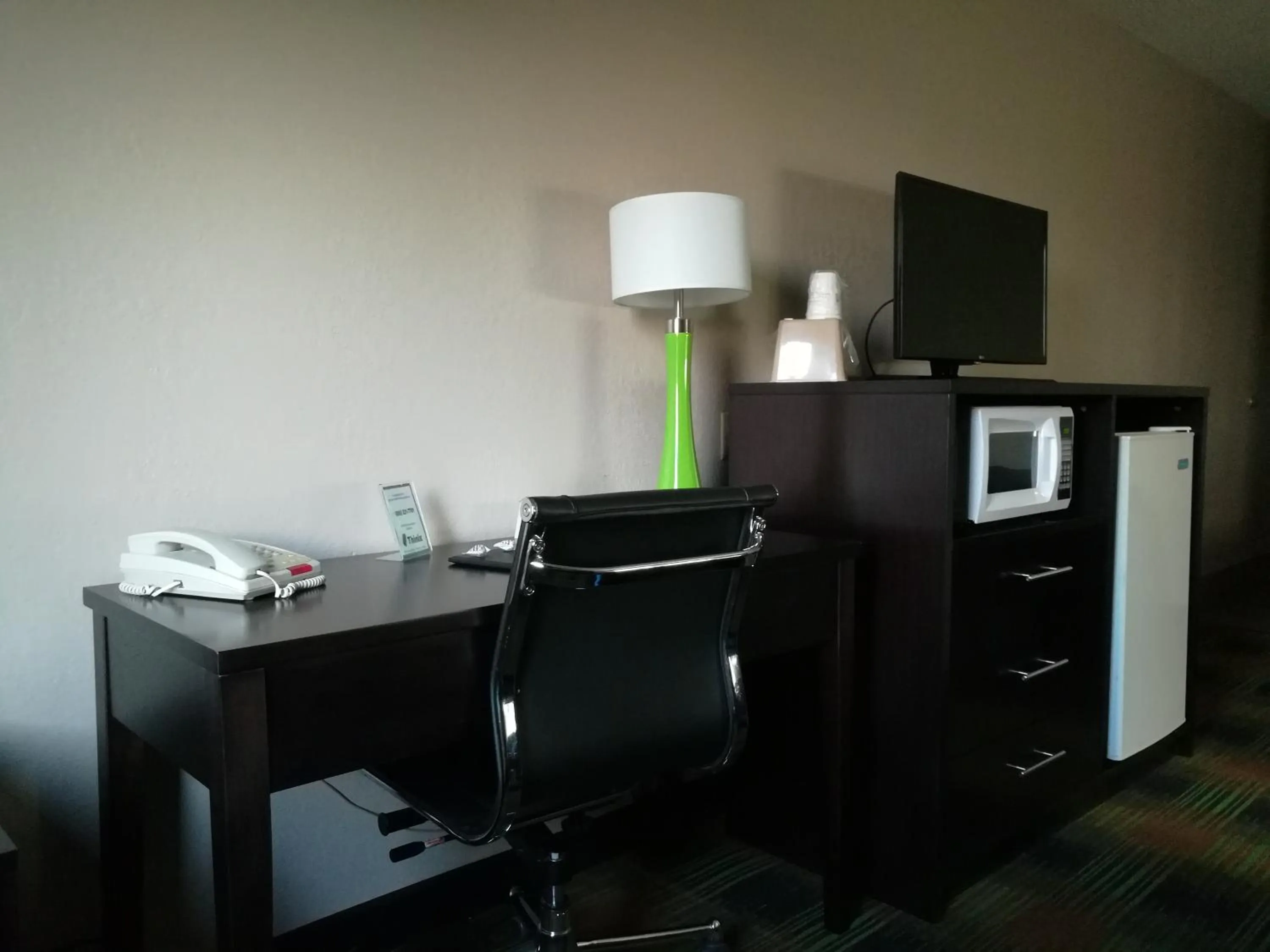 Double Room with Two Double Beds - Non-Smoking in Super 8 by Wyndham Keokuk