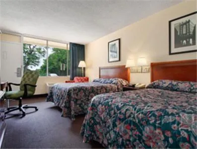 Double Room with Two Double Beds - Non-Smoking in Super 8 by Wyndham Dover