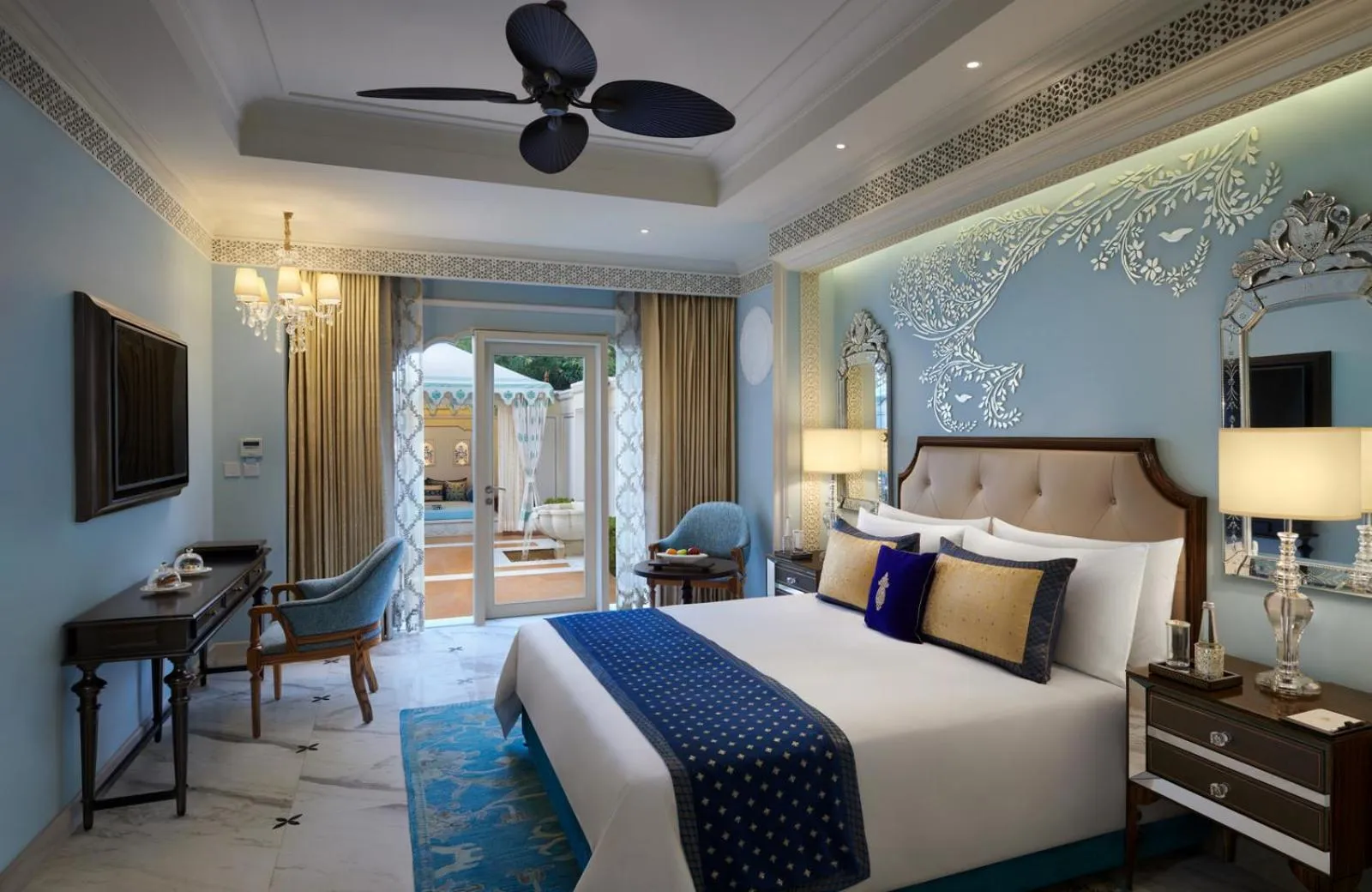 Royal Villa with Courtyard in The Leela Palace Jaipur