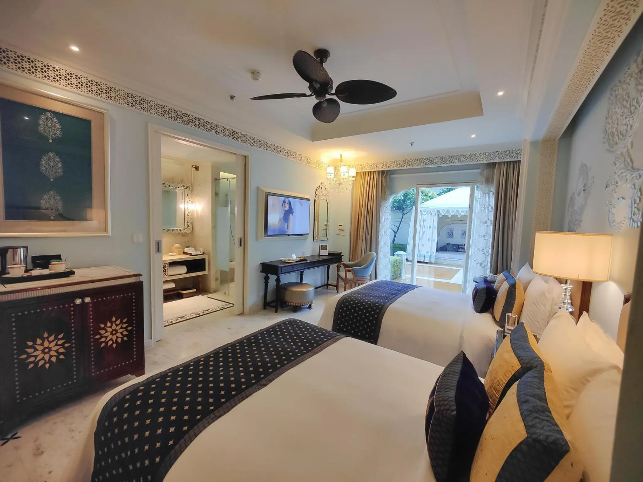 Royal Villa with Courtyard Twin in The Leela Palace Jaipur