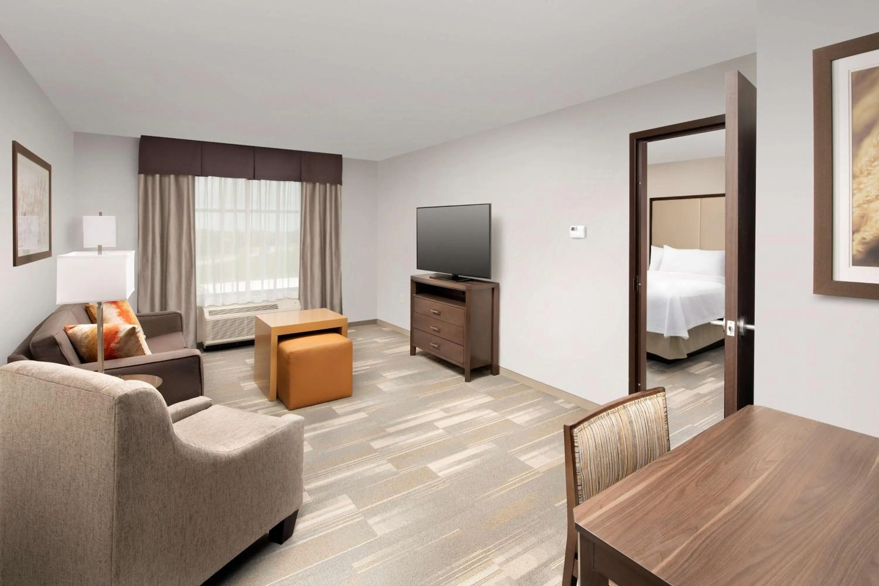 Queen Suite with Two Queen Beds - Mobility and Hearing Access/Non-Smoking in Homewood Suites By Hilton Kansas City Speedway