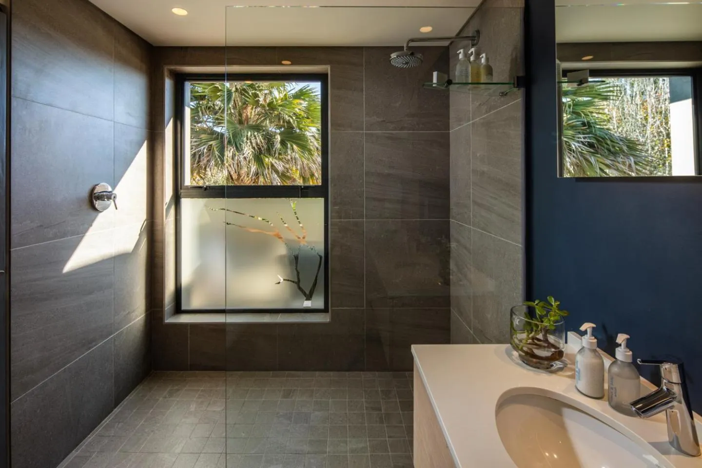 Superior King Room in Sky Villa Boutique Hotel