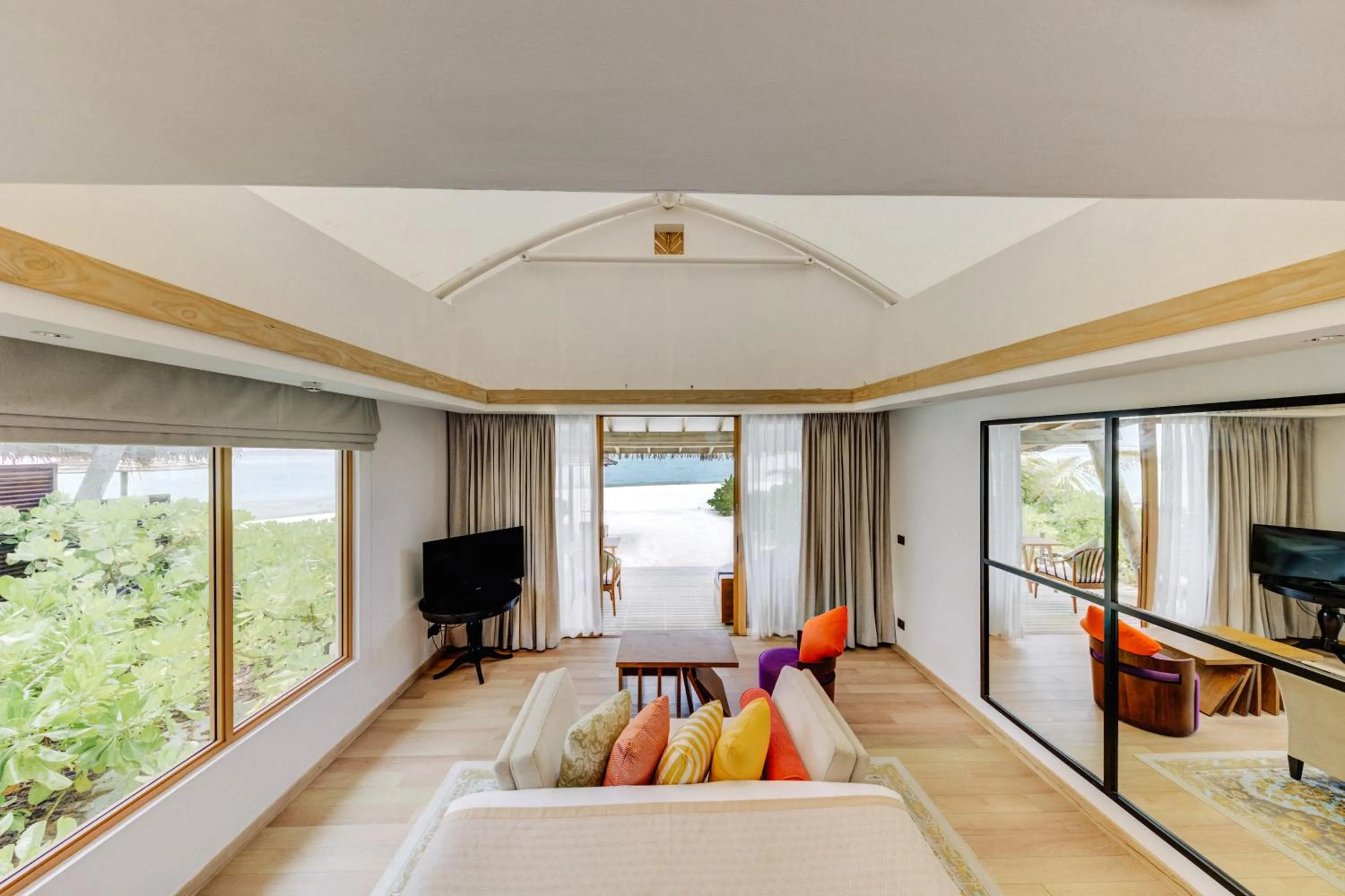 Platinum Beach Bungalow - single occupancy - One-way FREE speedboat Transfers | Valid for book dates & stay dates starting 1st October 2025 | 20% off Spa | FREE guided snorkeling session twice daily + 10% off Excursions in Cinnamon Hakuraa Huraa Maldives - All Inclusive Adults-Only Escape with One-way Free Speedboat