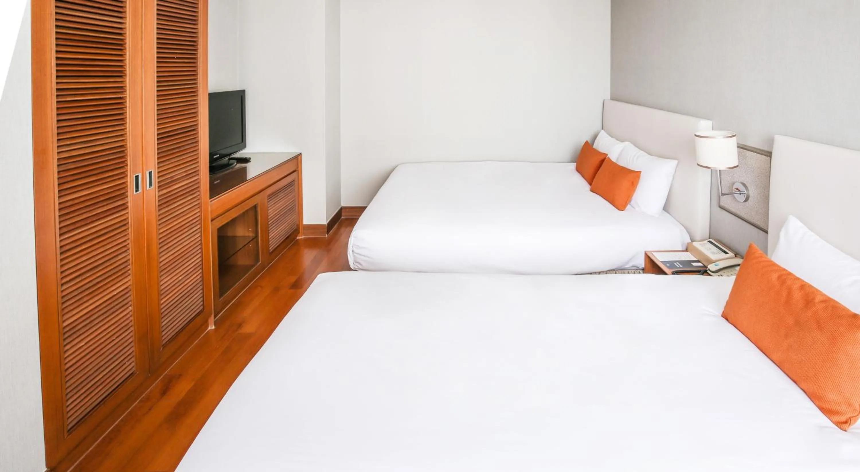 Suite with Mountain View in Hotel Prince Seoul