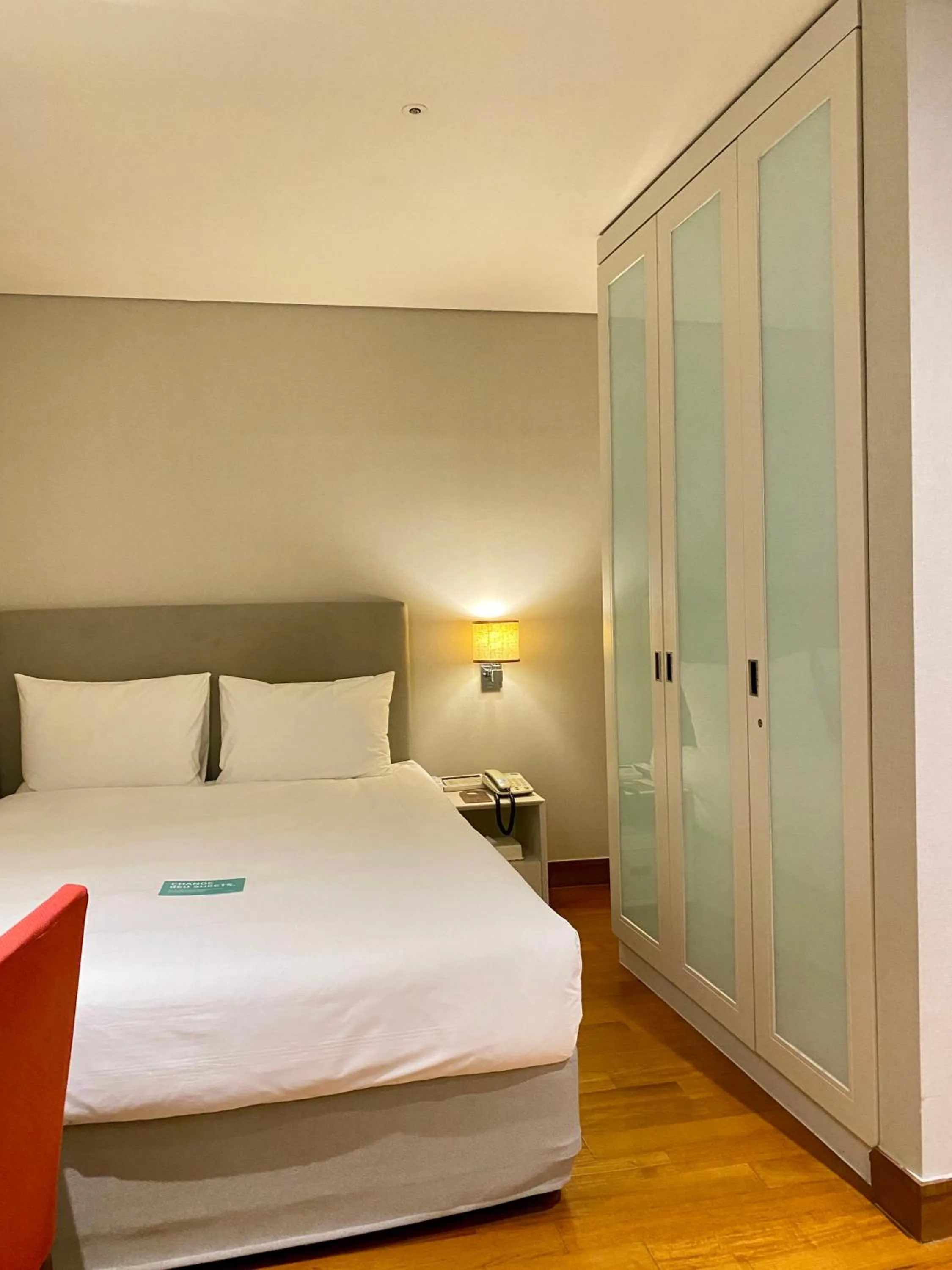 Business Double Room in Hotel Prince Seoul