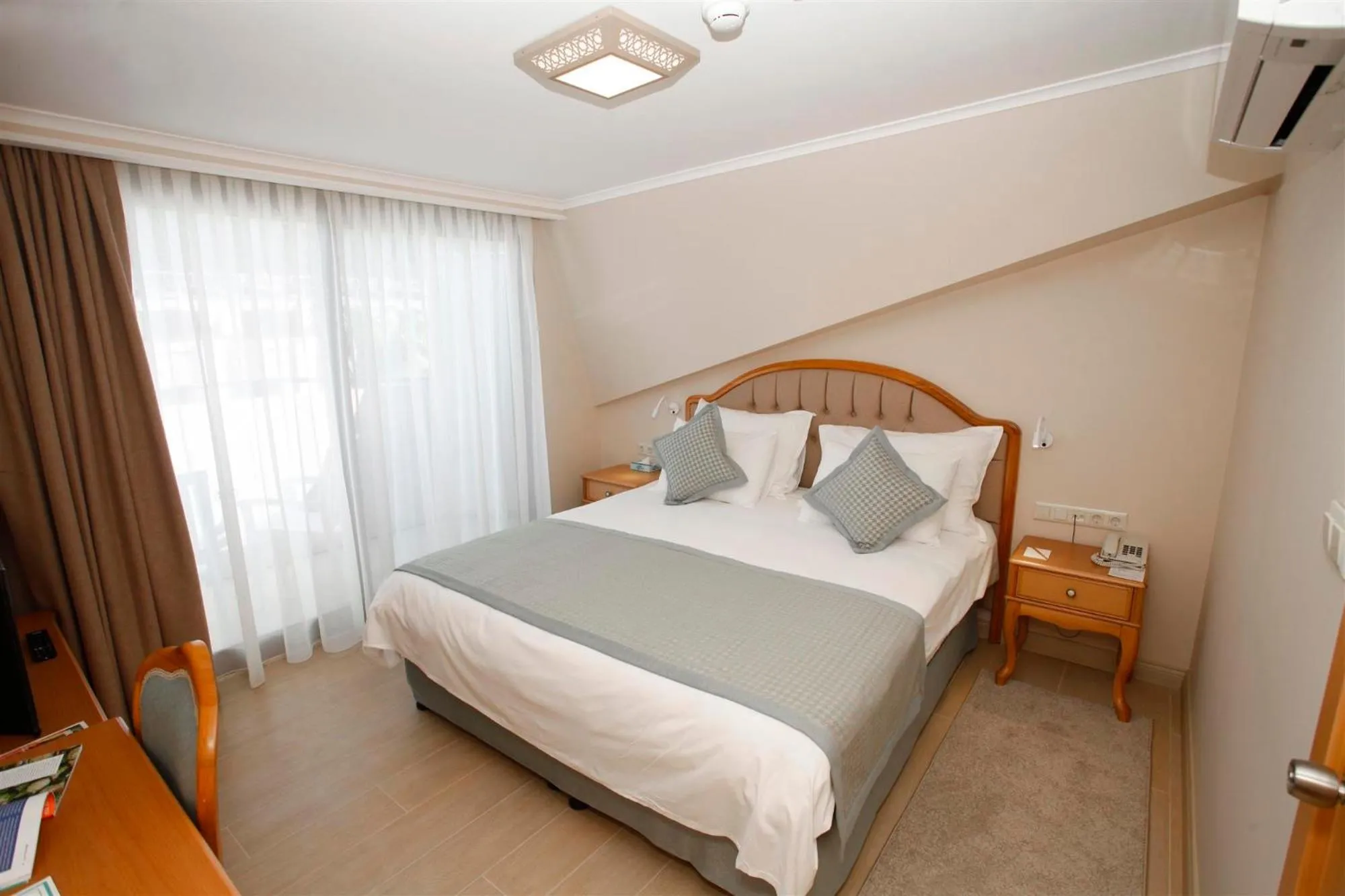 Deluxe Suite in Hotel Aqua