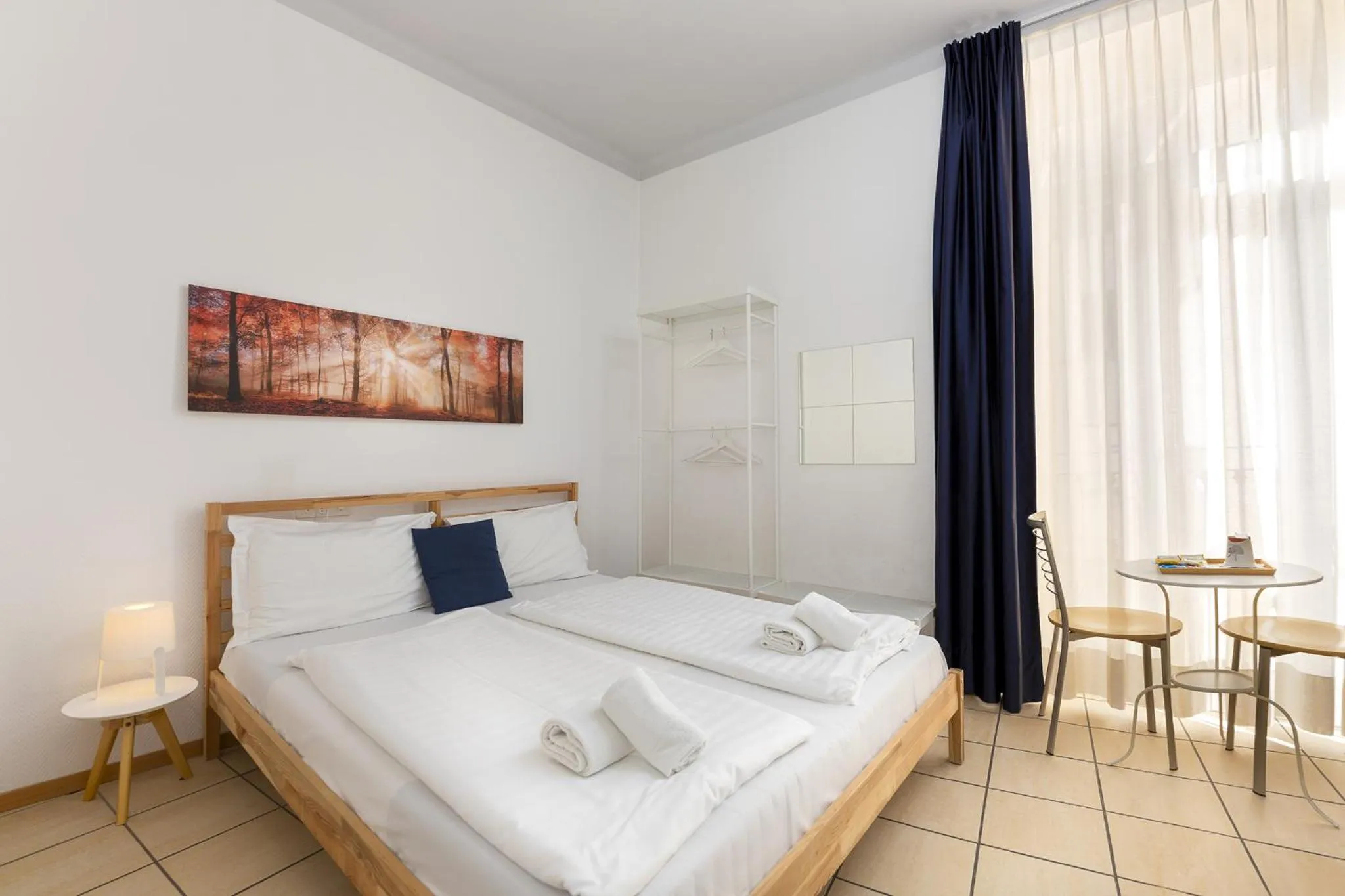 Double or Twin Room in GuestHouse Lugano Center by LR
