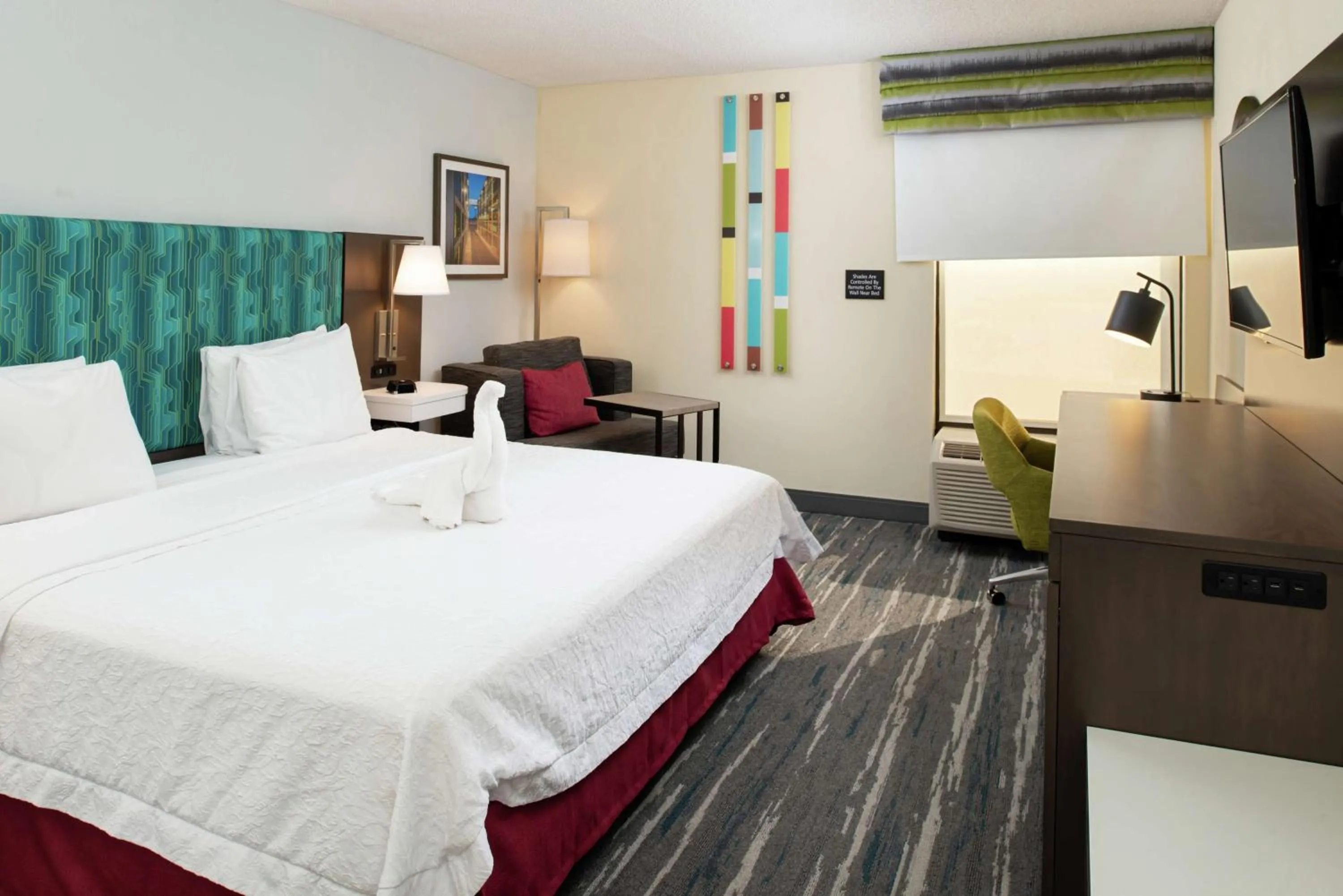 King Room - Mobility Access/Non-Smoking in Hampton Inn Greensboro Airport