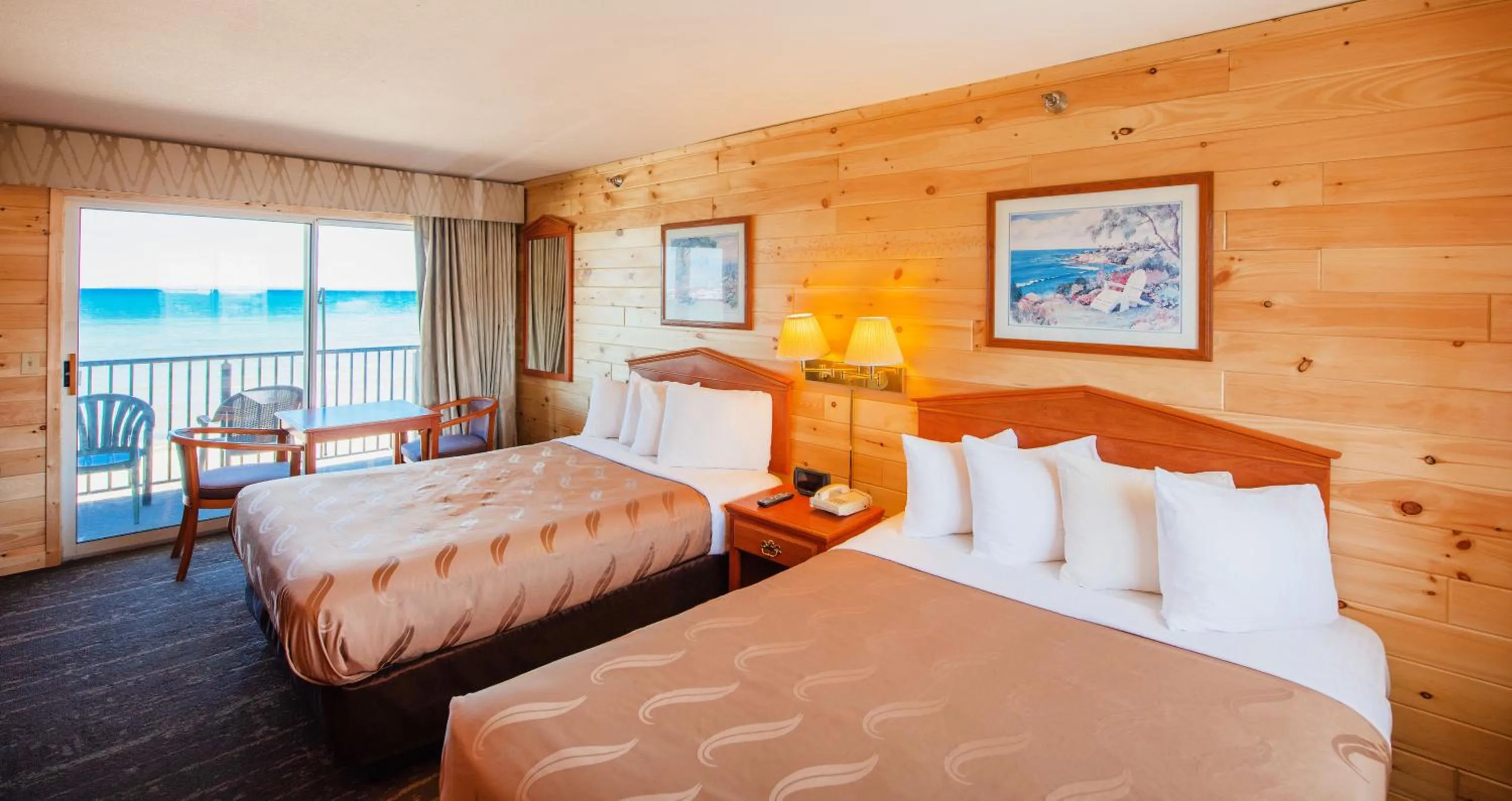 Queen Room with Two Queen Beds in Quality Inn & Suites Mackinaw City Beachfront