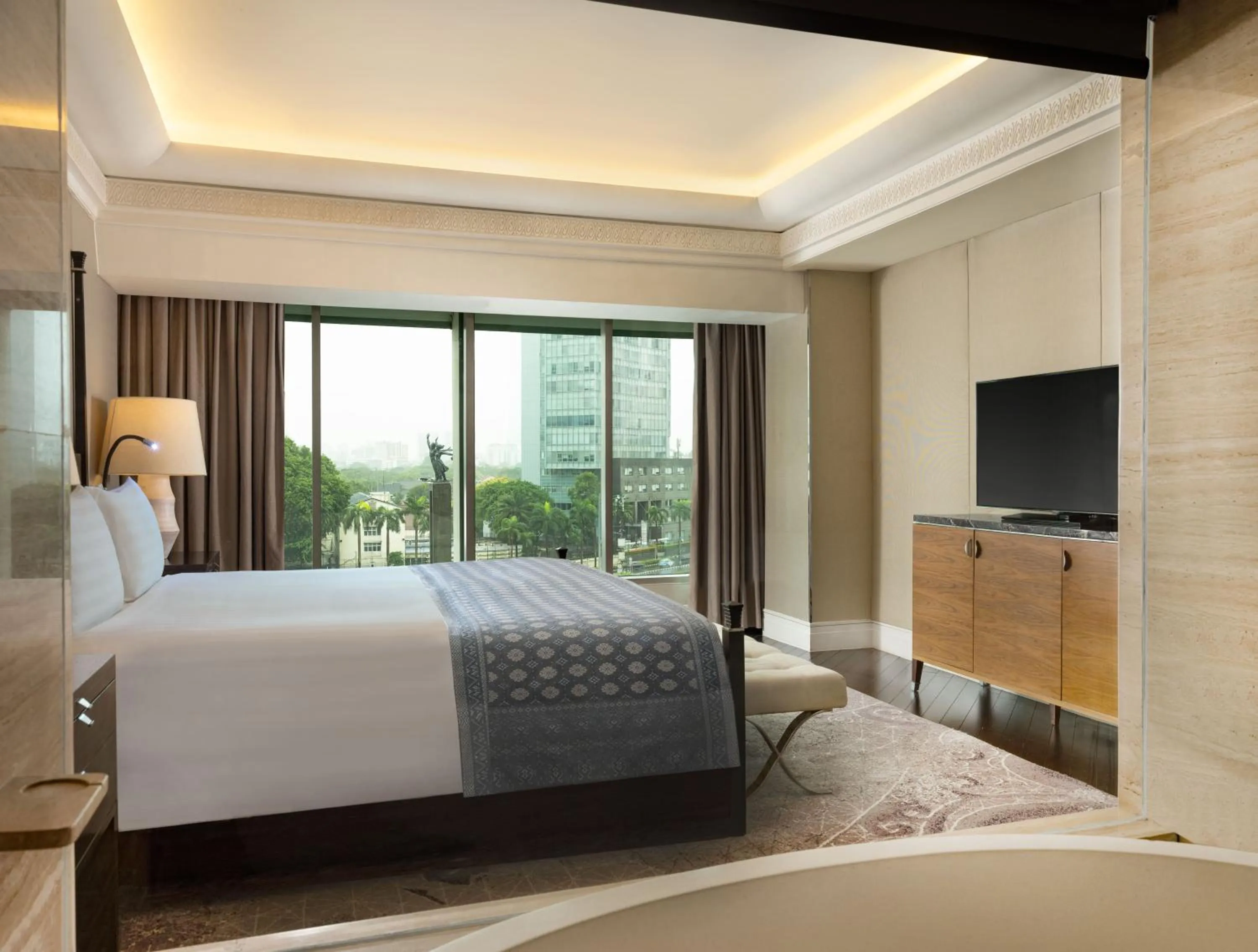 Salon Suite in Hotel Indonesia Kempinski Jakarta