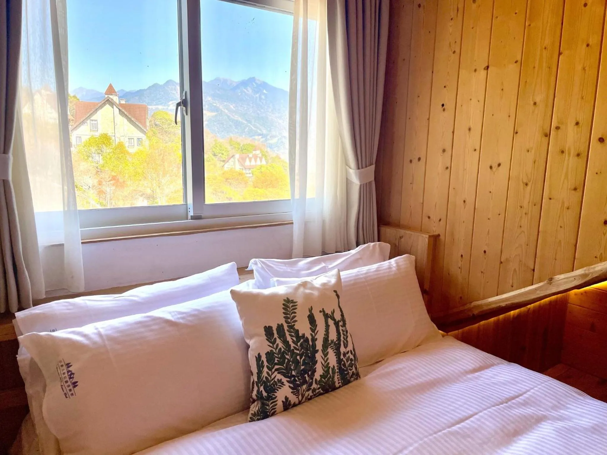 Deluxe Triple Room in Impression Nordic Manor Club