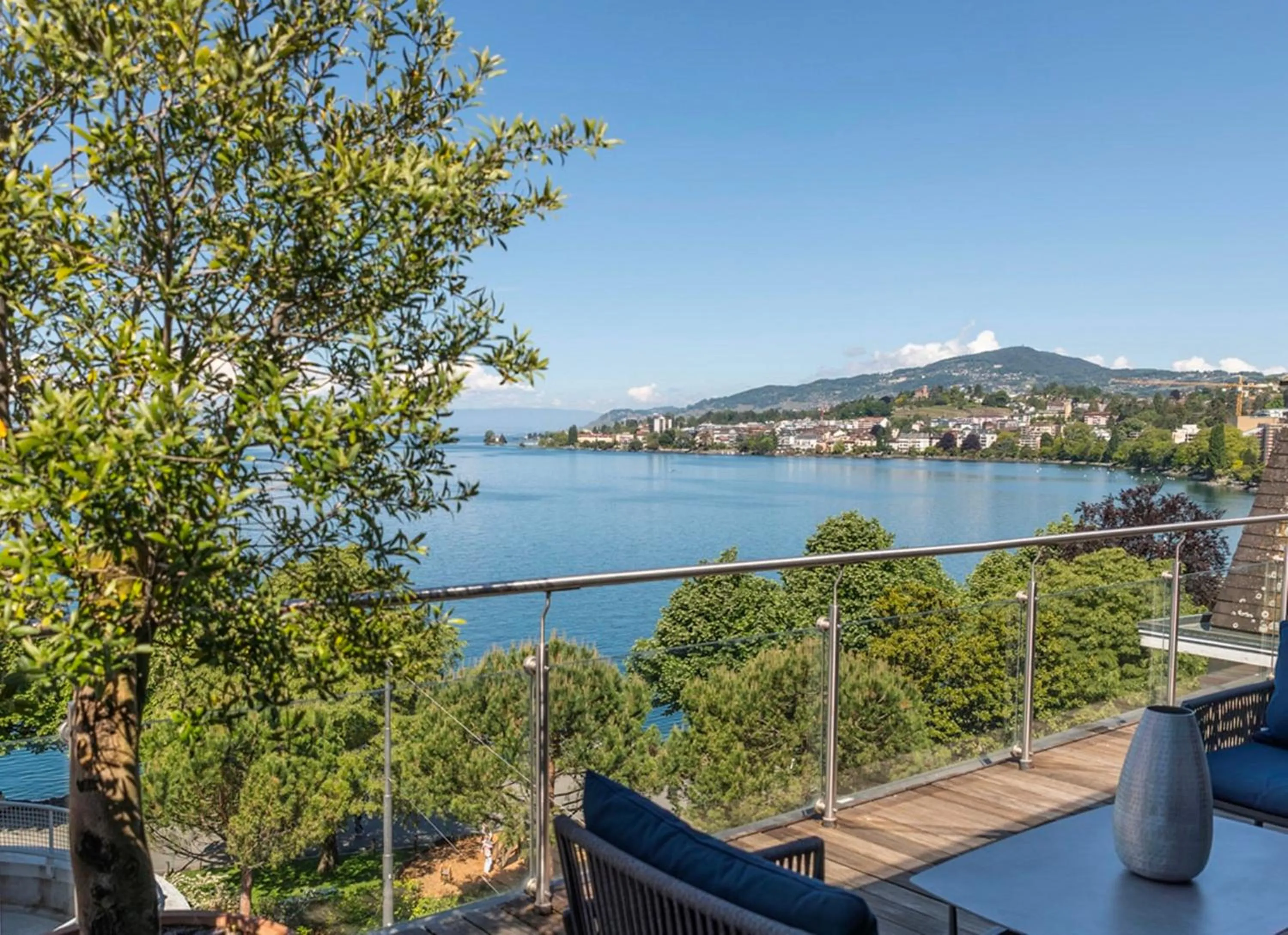 Suite Panoramique  in La Rouvenaz