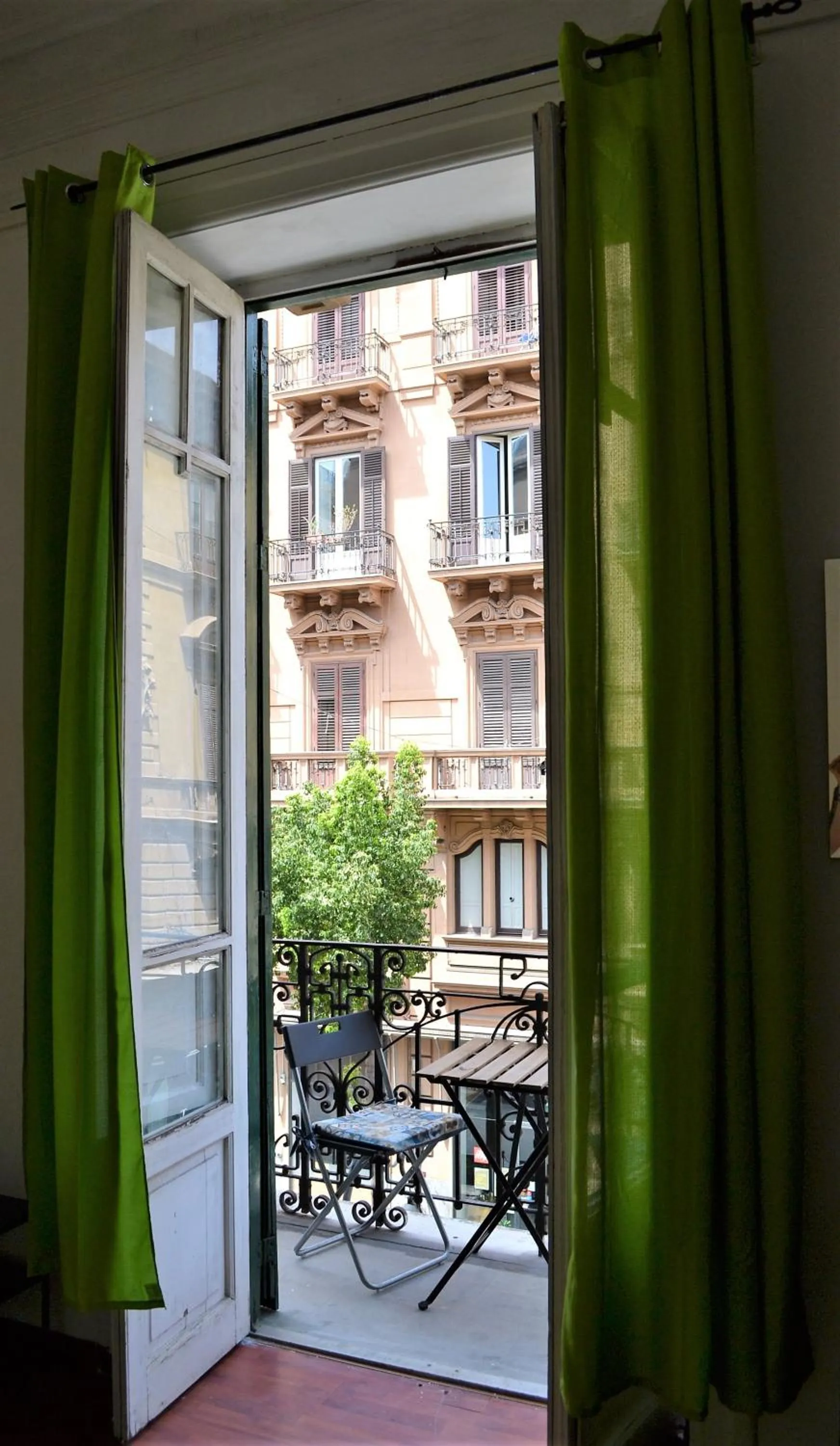 Budget Double Room in Via Zara