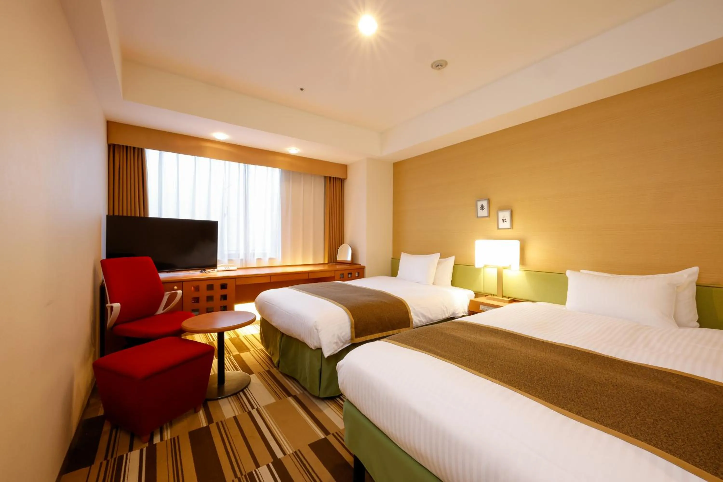 Standard Twin Room - Non-Smoking in Hotel the Lutheran