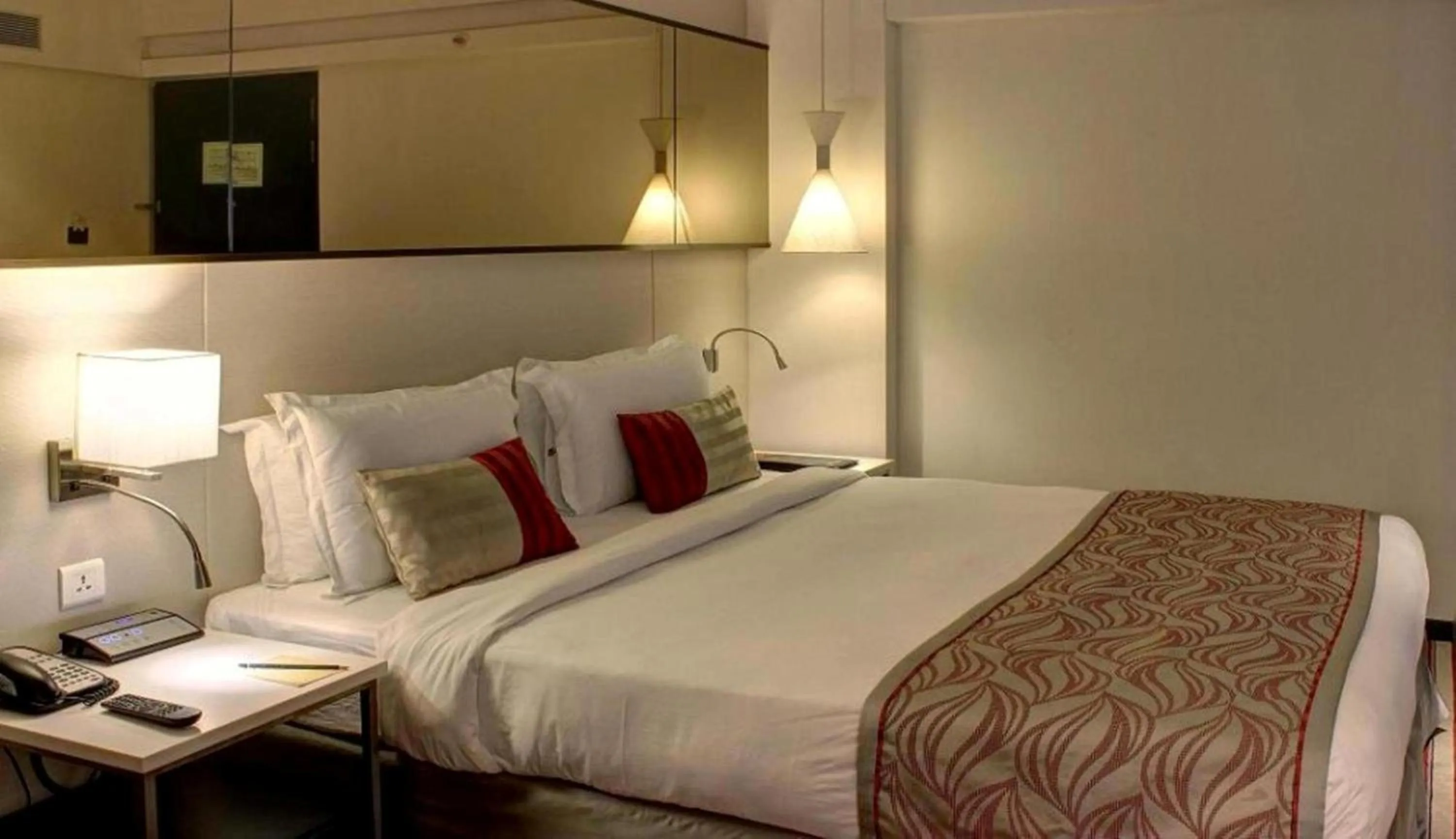 Superior Room with Bathtub King Bed in The Sahil Hotel