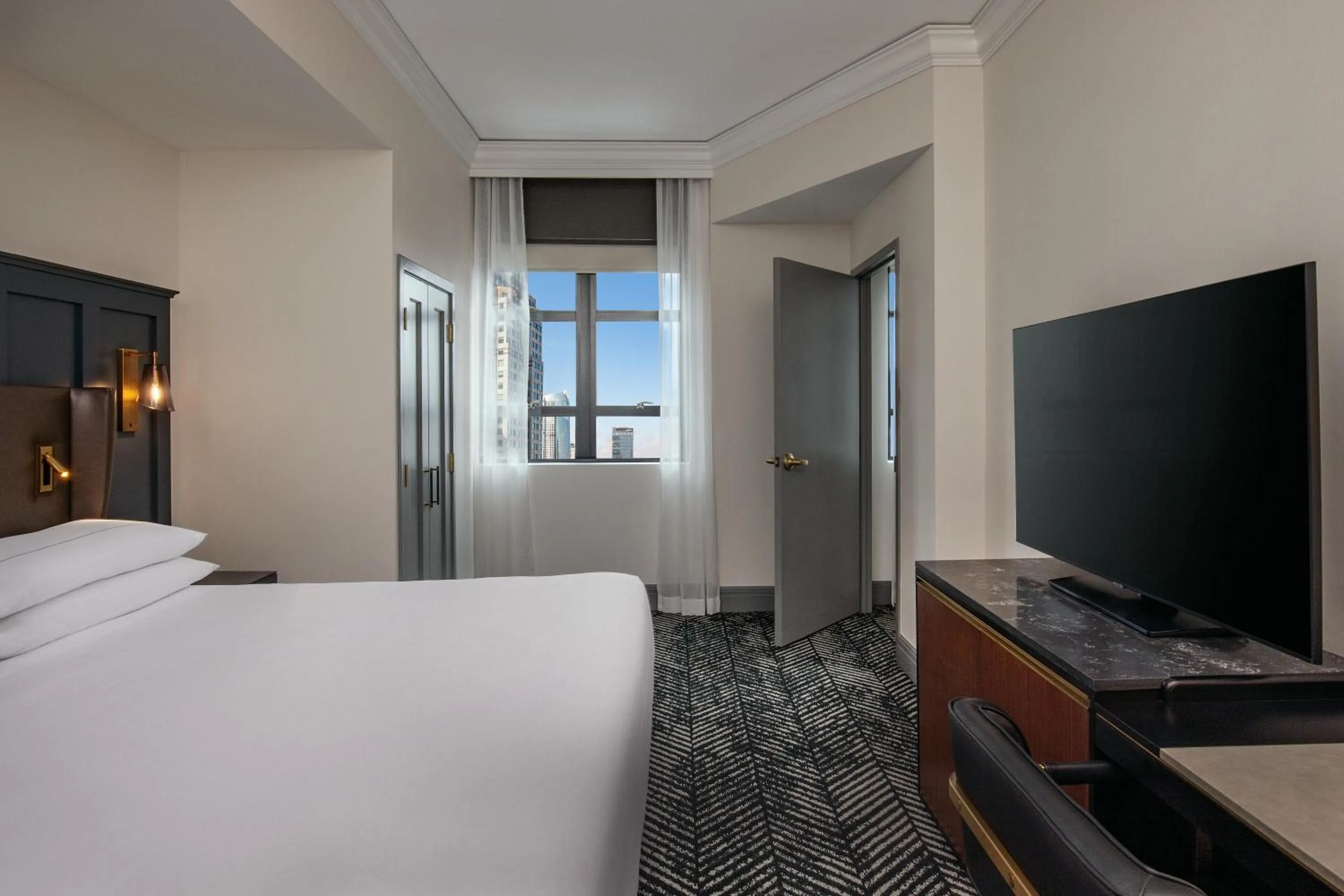 King Suite in The Dagny Boston