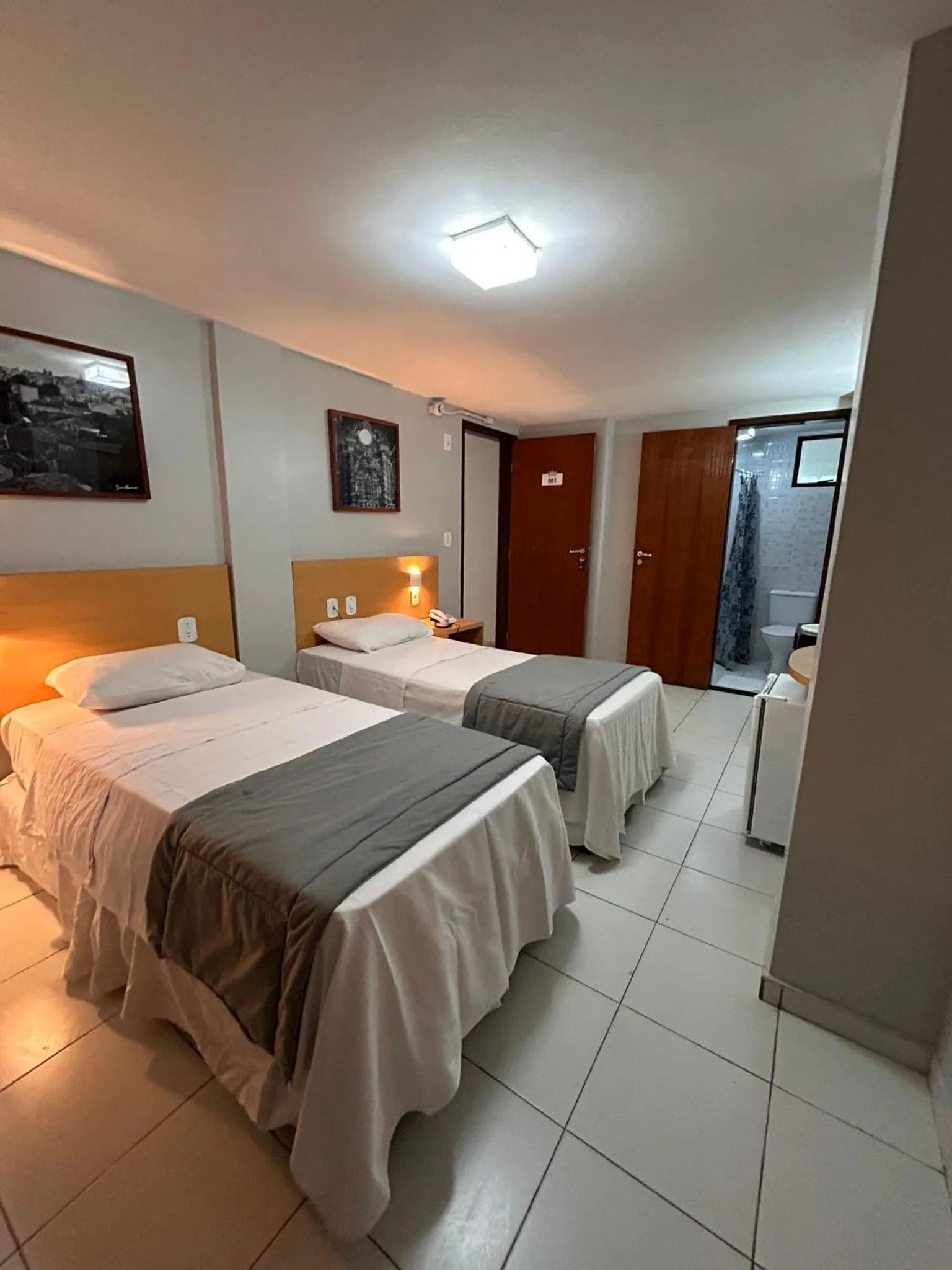 Double or Twin Room - Disability Access in Absolutte Hotel