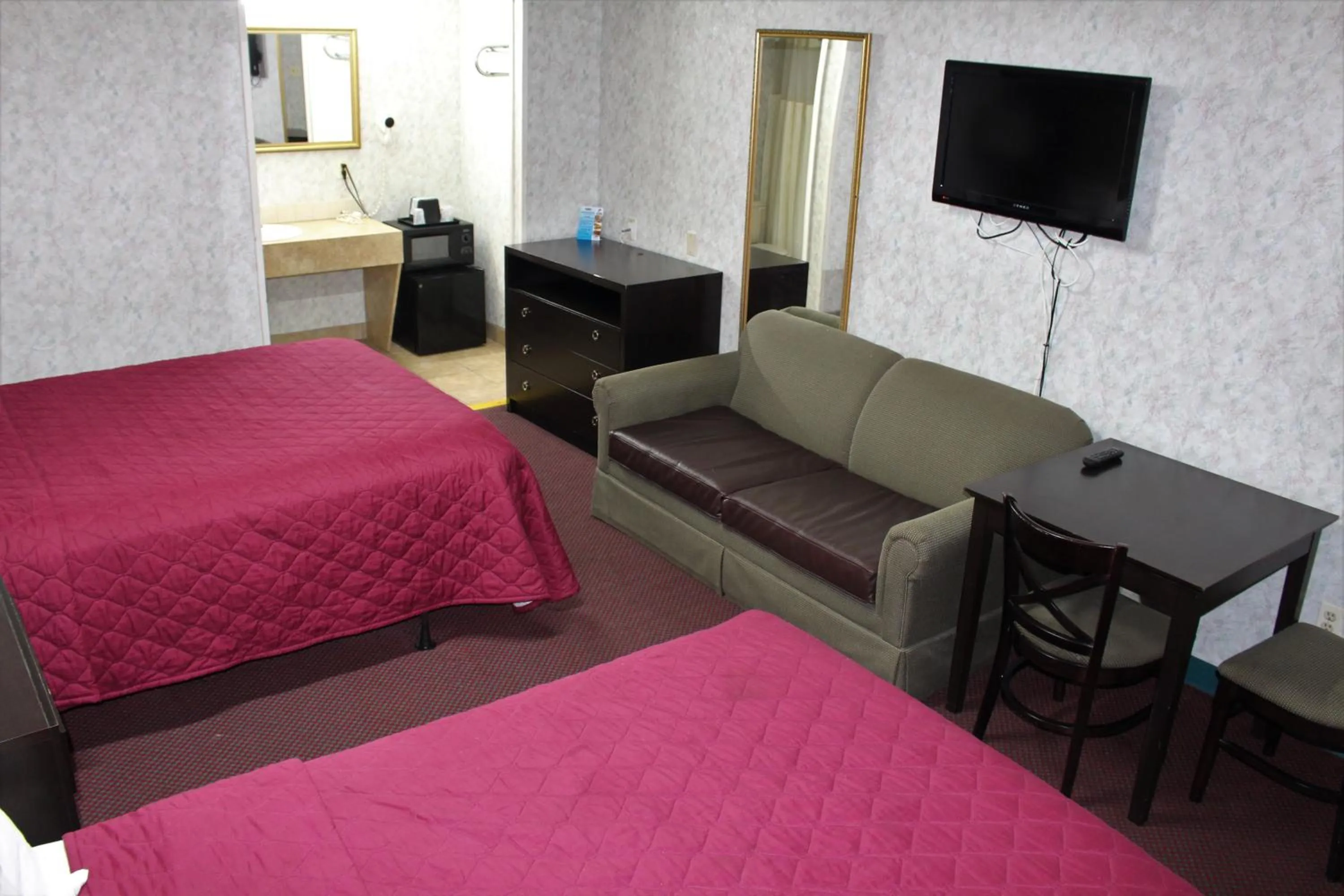 Deluxe Double Room in Budgetel Inn & Suites Atlantic City