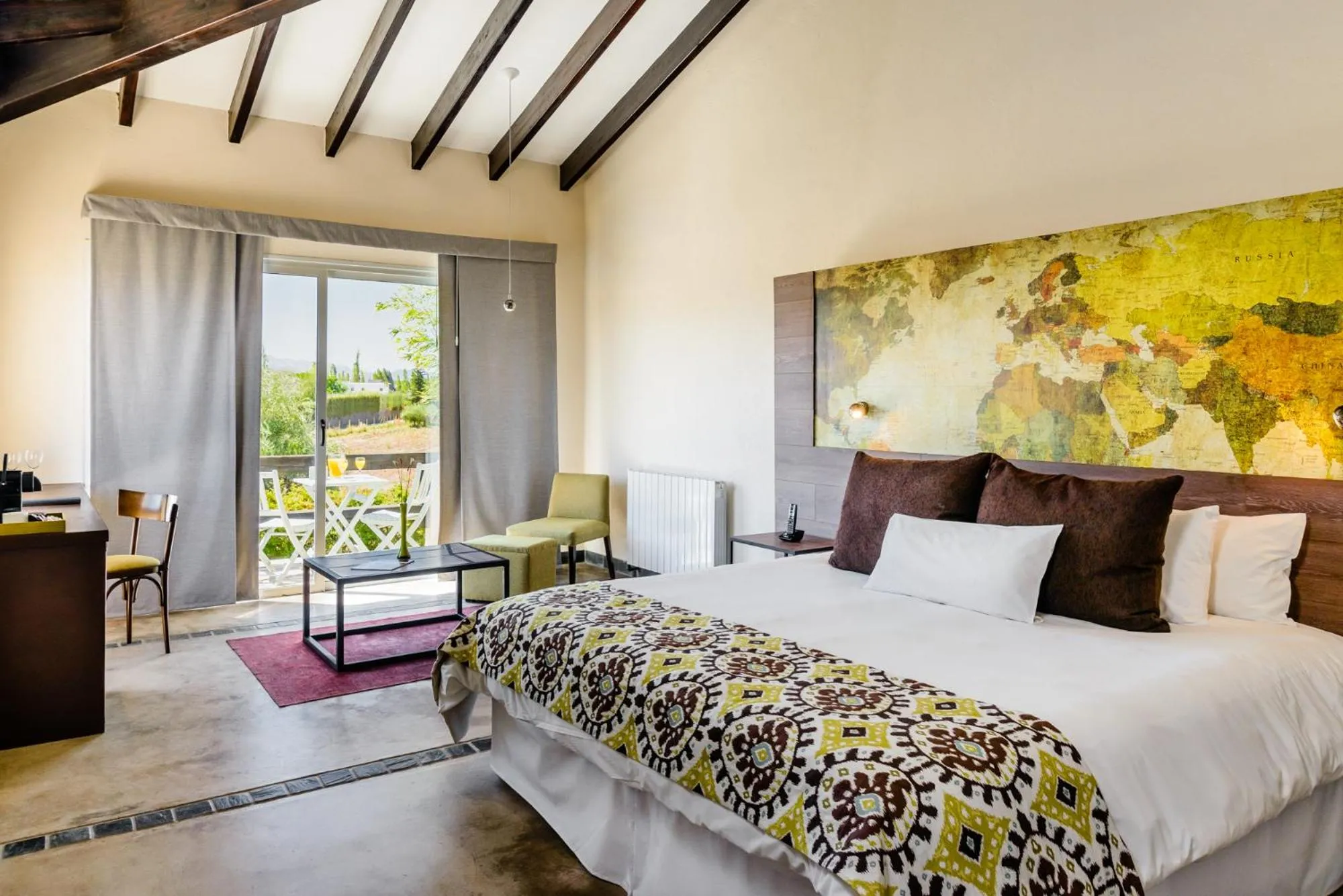 Superior Double Room in Villa Mansa