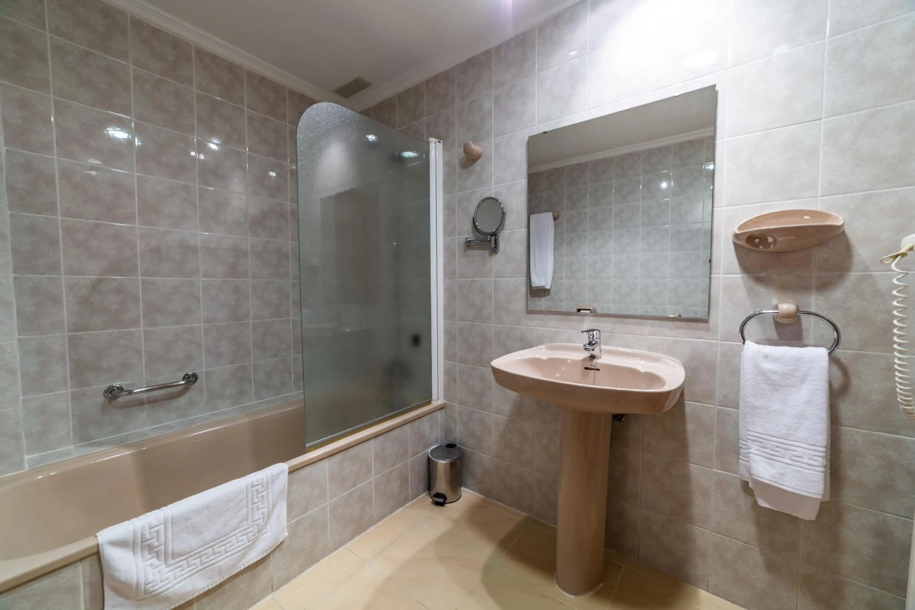 Superior Double Room in Hotel de Montaña Rubielos