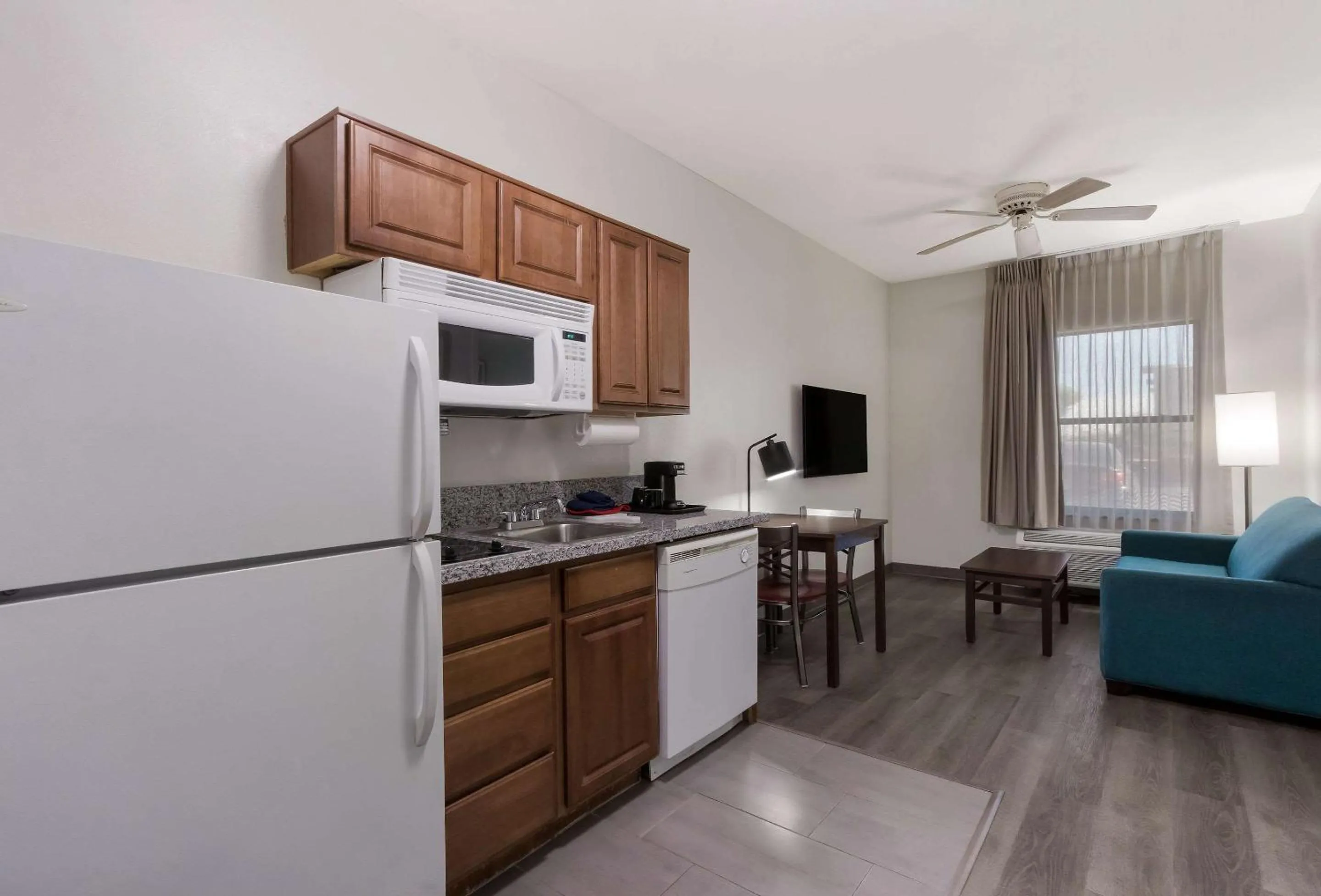 King Suite - Non-Smoking in MainStay Suites Extended Stay Hotel Casa Grande