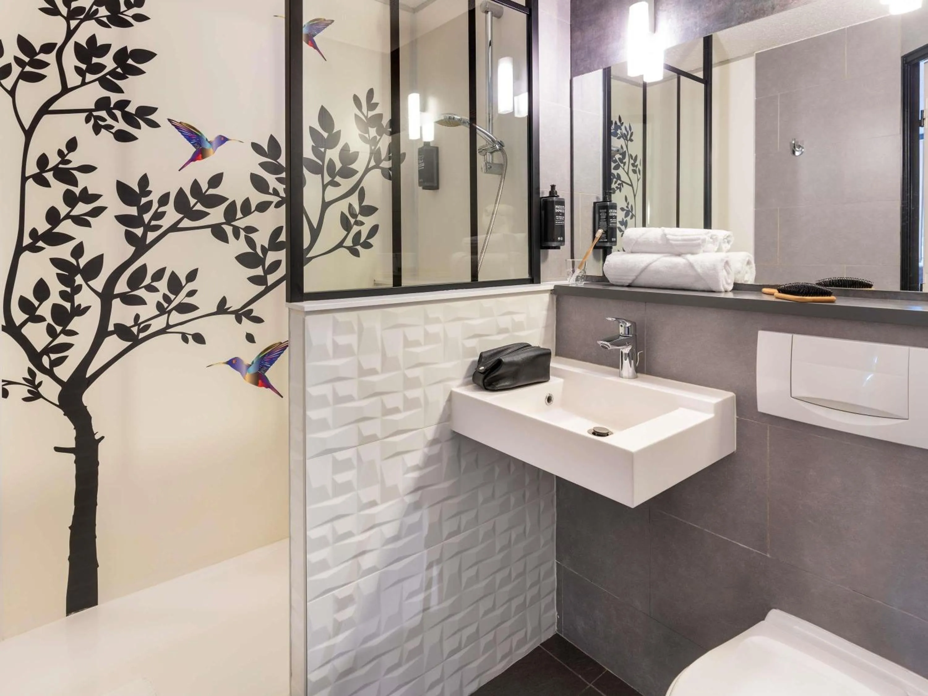 Family Room - single occupancy in ibis Styles Brive Ouest