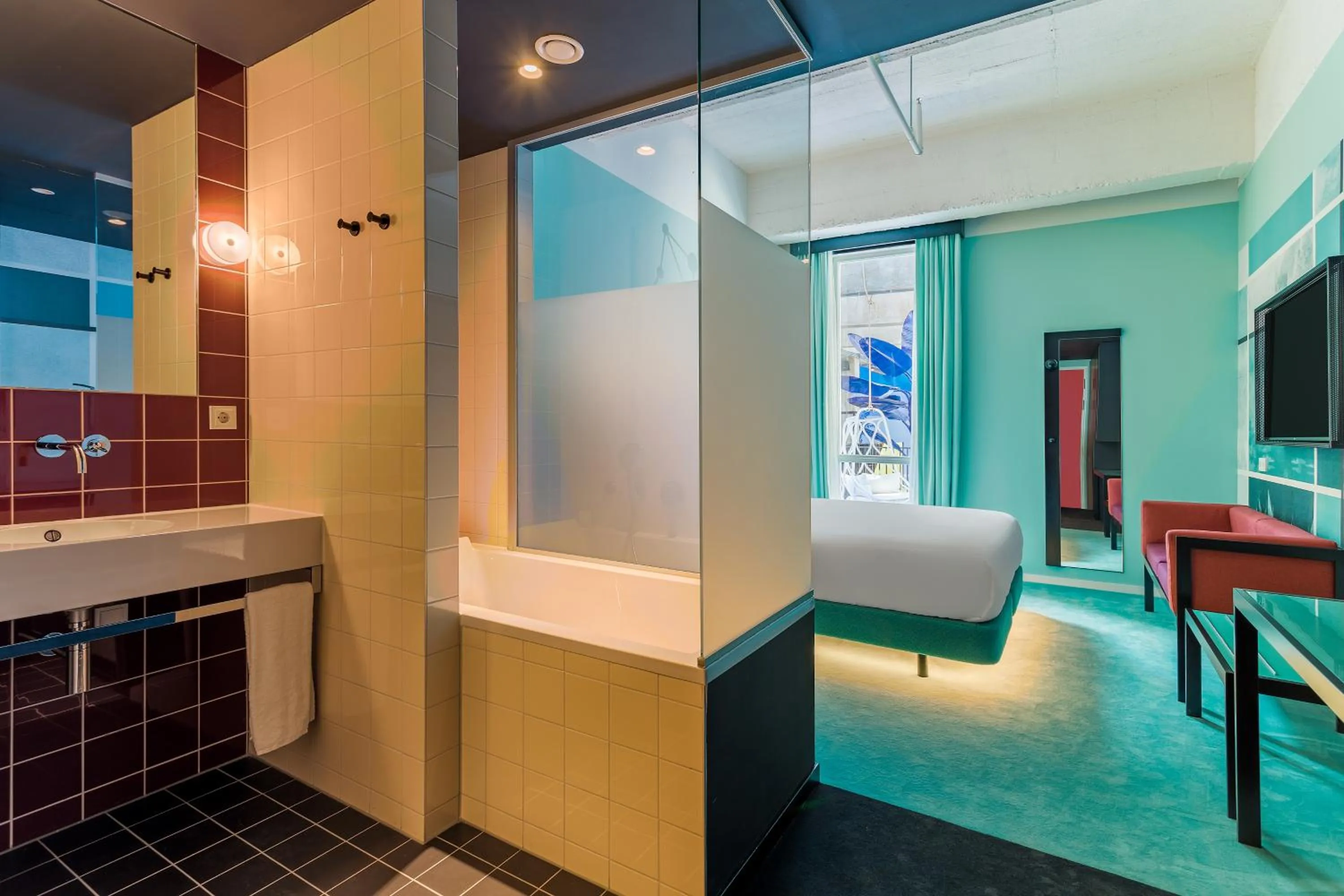 Comfort Double or Twin Room in Room Mate Bruno, Rotterdam