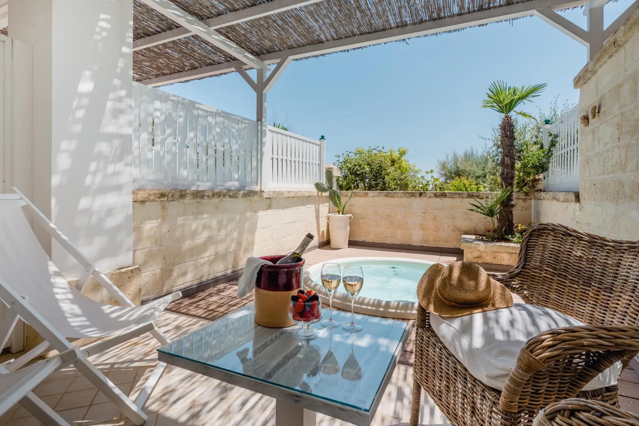 Superior Double Room with Outdoor Jacuzzi in Canne Bianche Lifestyle Hotel