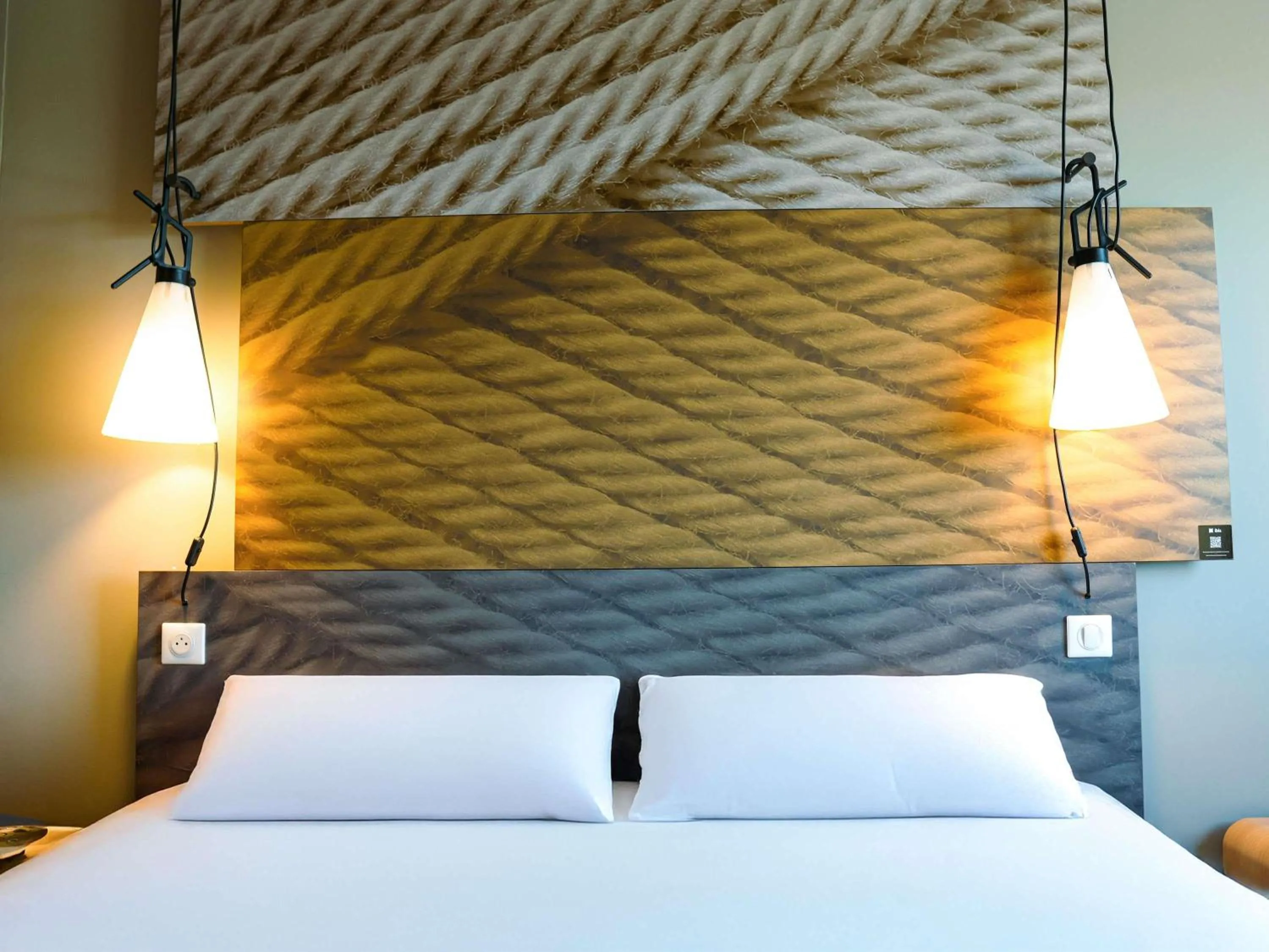 Standard Double Room in ibis Caen Porte De Bretagne