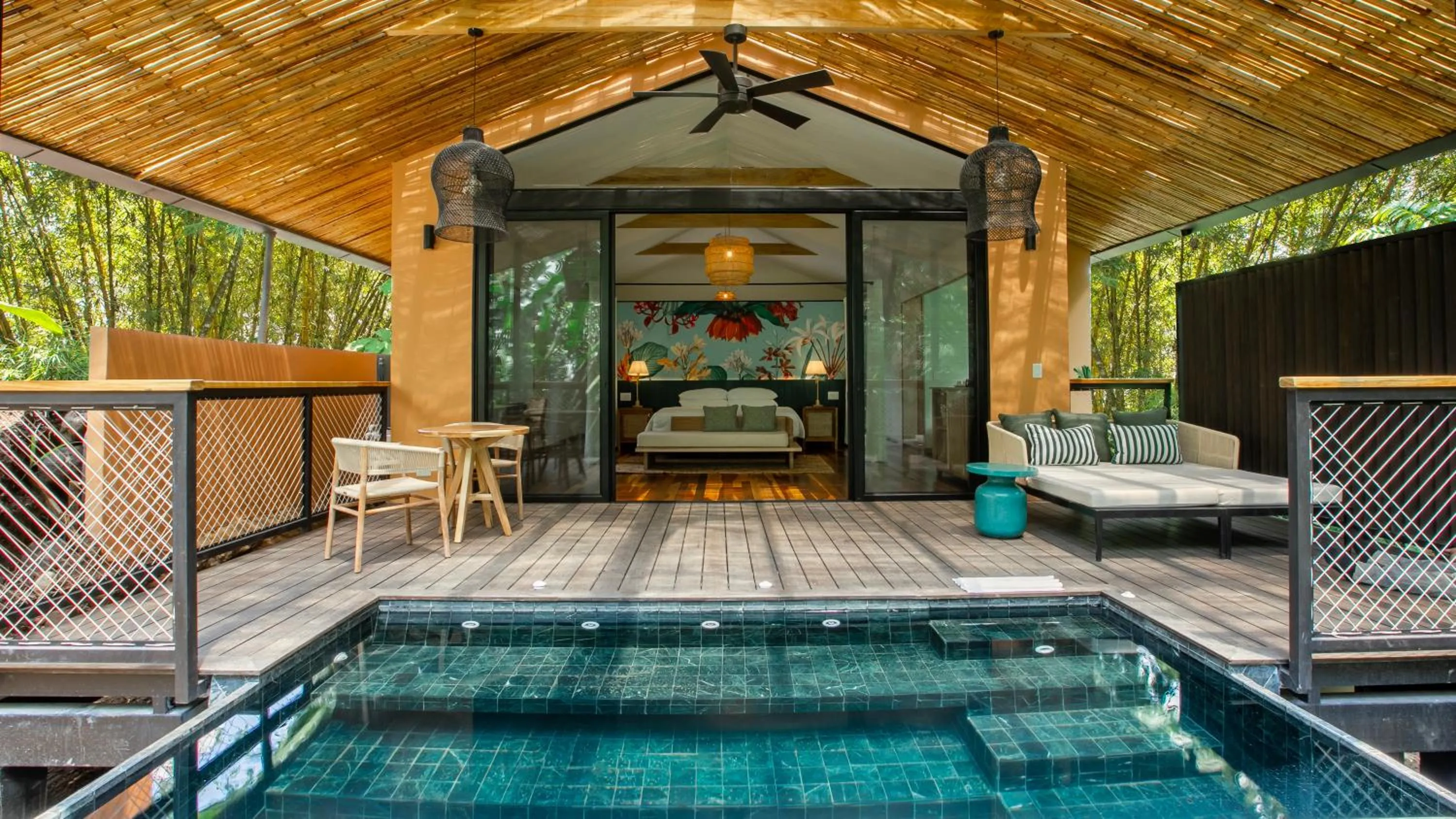 Deluxe Room in Nayara Gardens