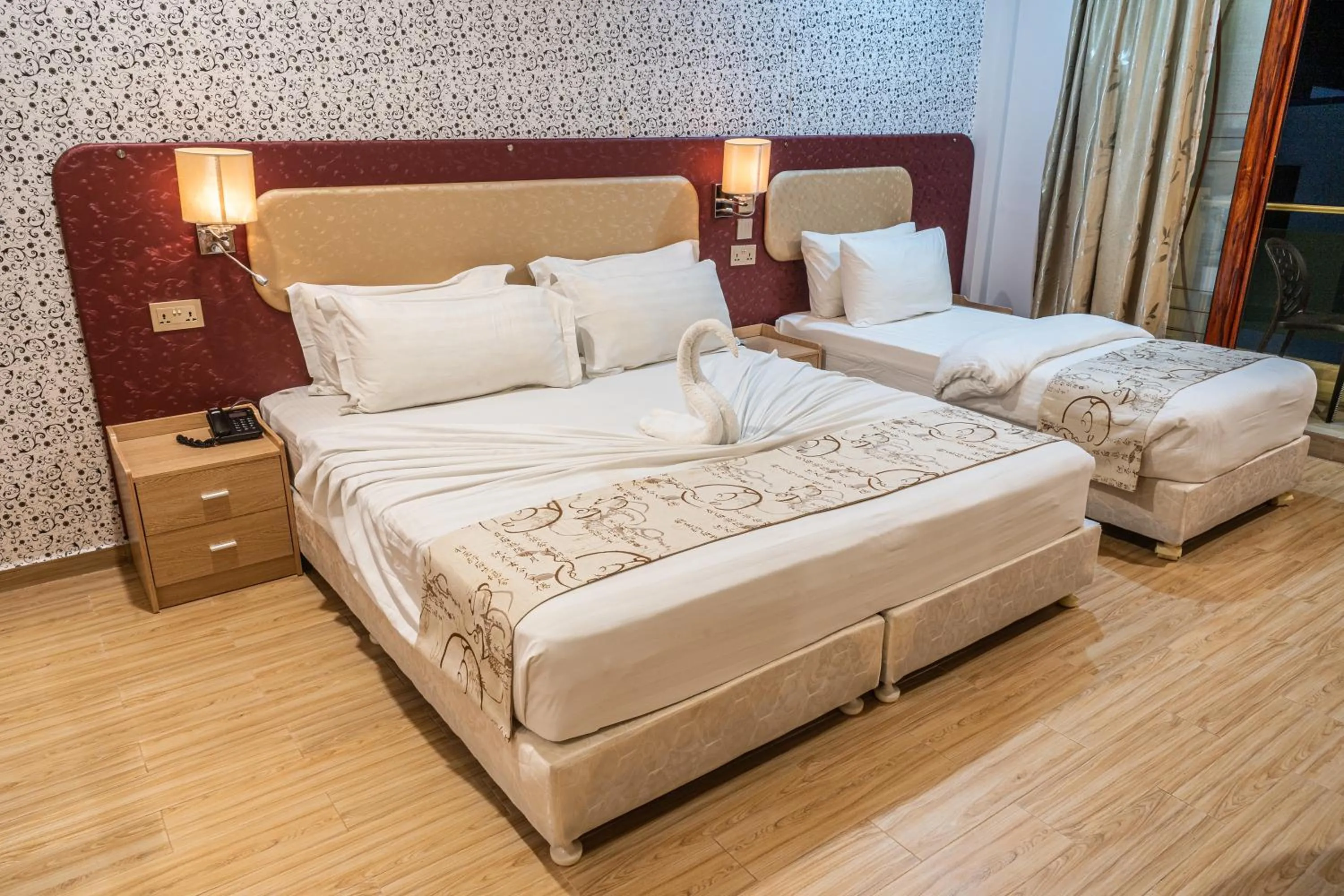 Family Room with Balcony in Sunrise Beach