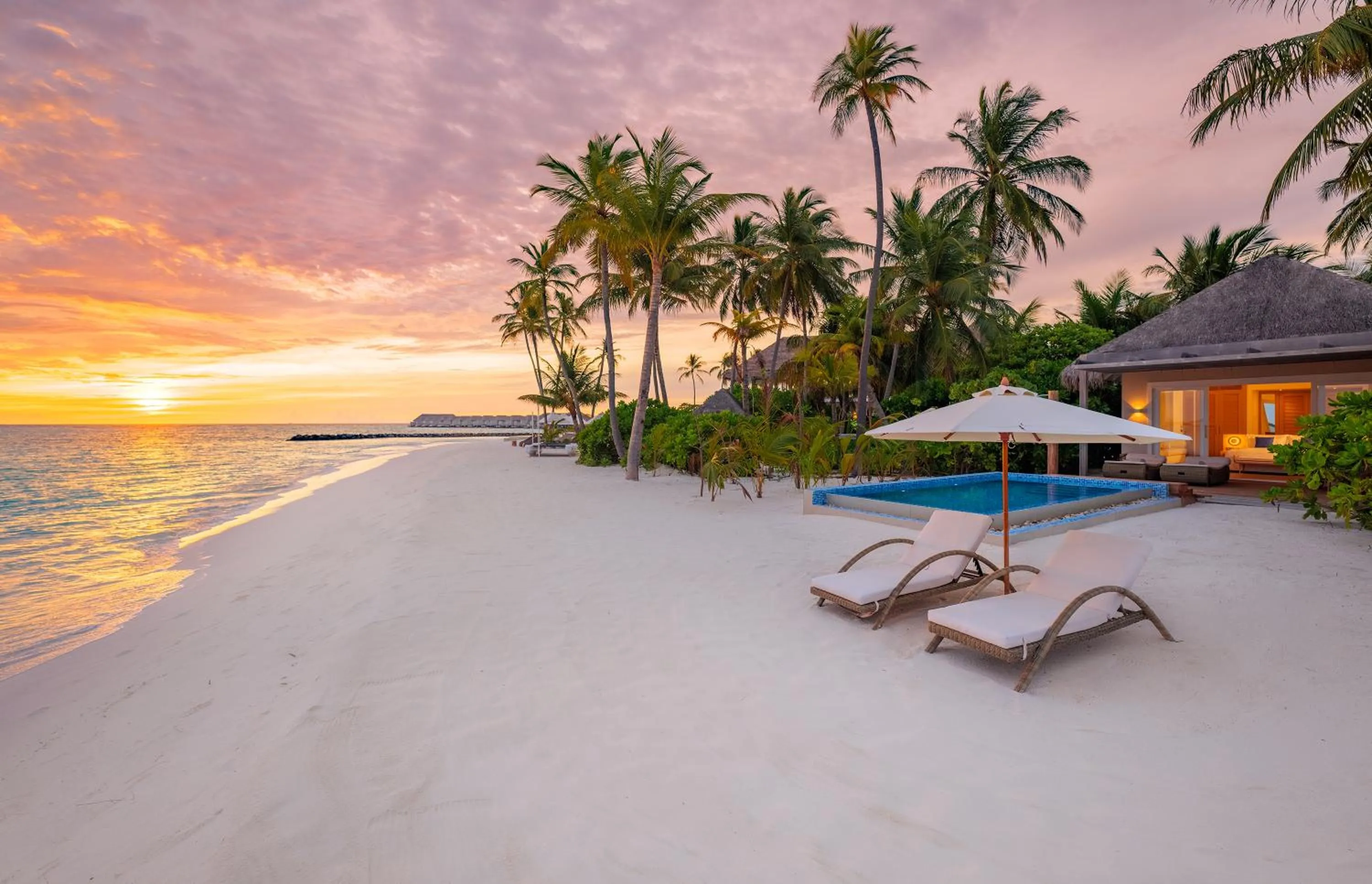 Pool Sunset Beach Villa in Baglioni Resort Maldives - Luxury All Inclusive