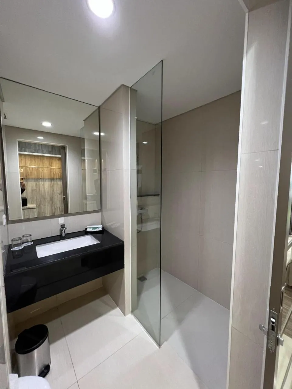 Deluxe Twin Room in Hotel Ayola Sunrise Mojokerto