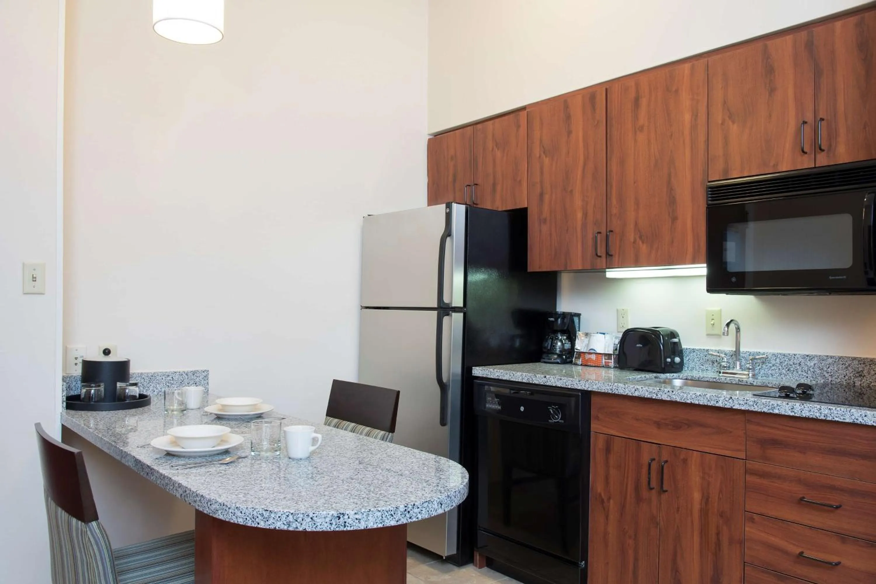 King Studio Suite with Kitchen - Non-Smoking in Hampton Inn & Suites Kokomo