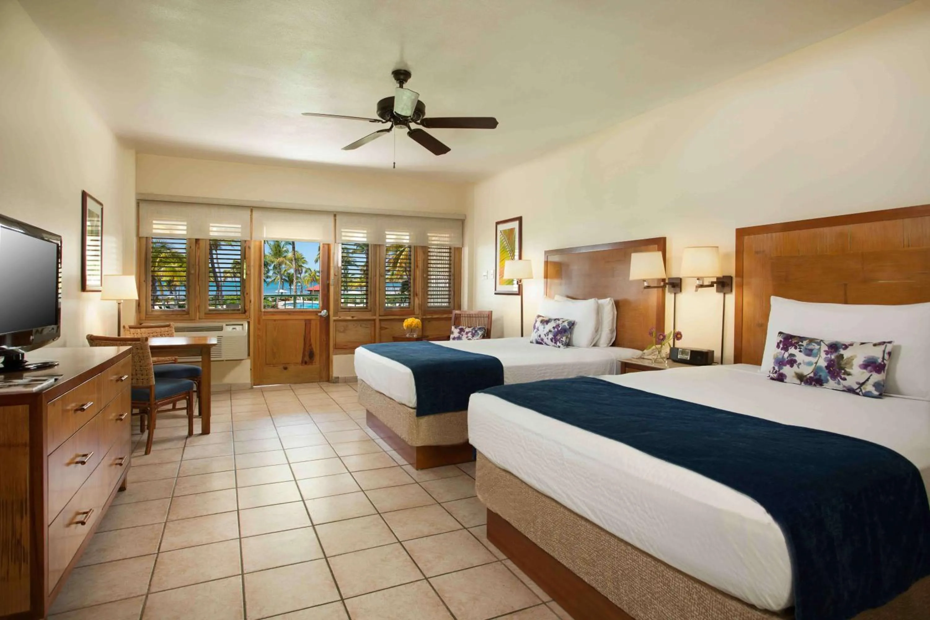 Deluxe Room with Ocean View in Copamarina Beach Resort & Spa