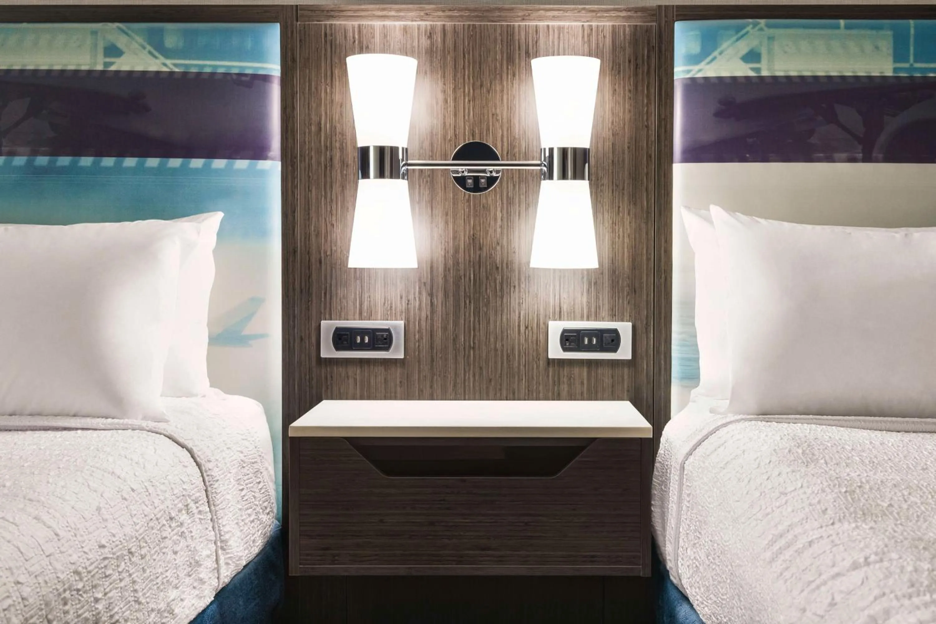 Double Room with Two Double Beds - Hearing Accessible  in Hampton Inn Chicago-O'Hare International Airport