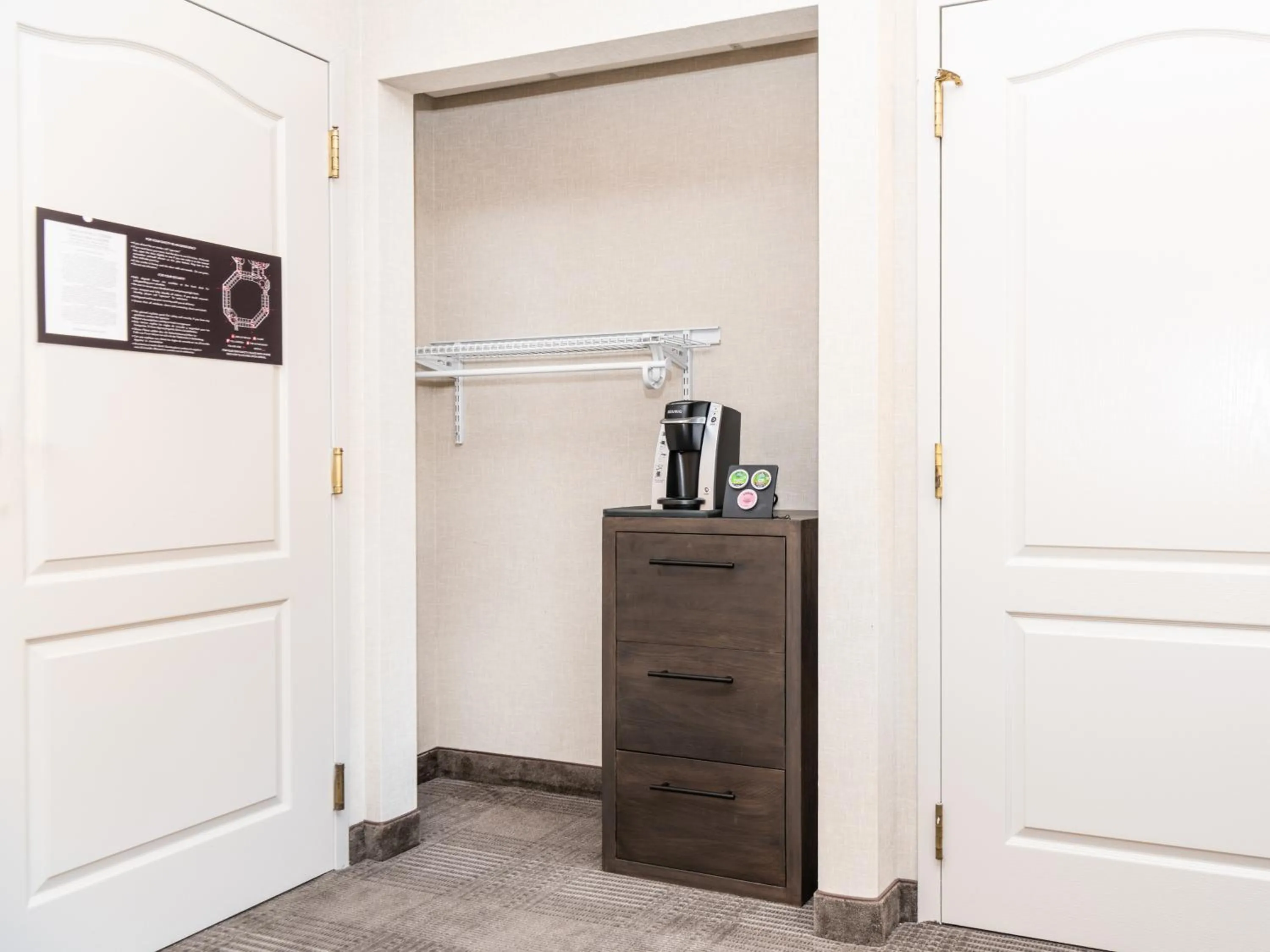 King Room with Two King Beds and Mobility Accessible Tub in Cherry Valley Hotel